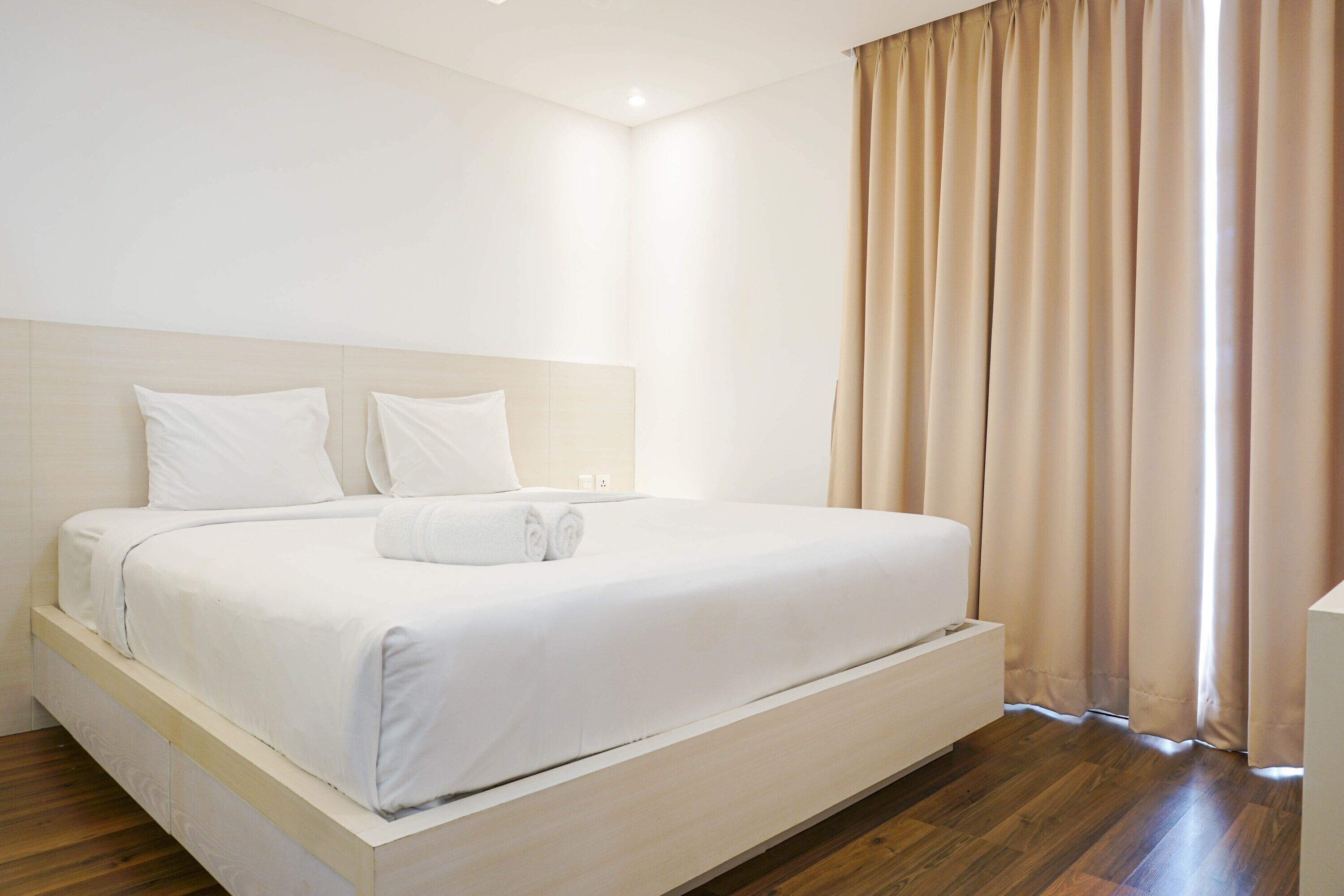 Royale SpringHill Apartment