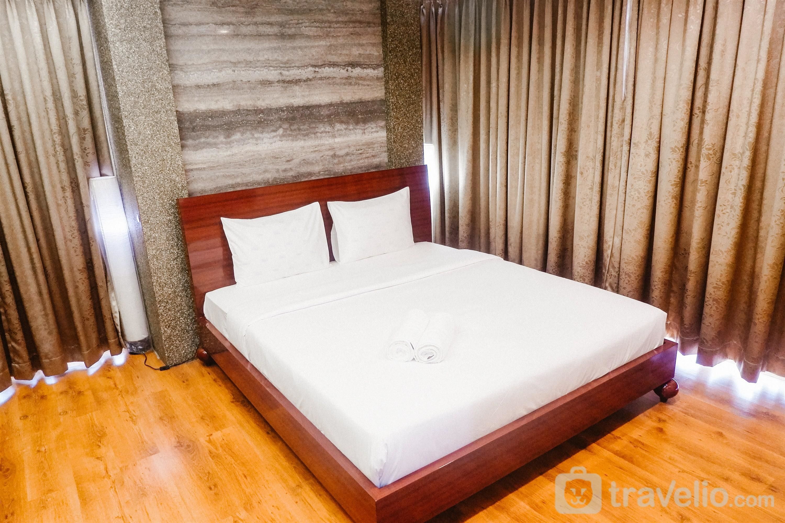 Royale SpringHill Apartment