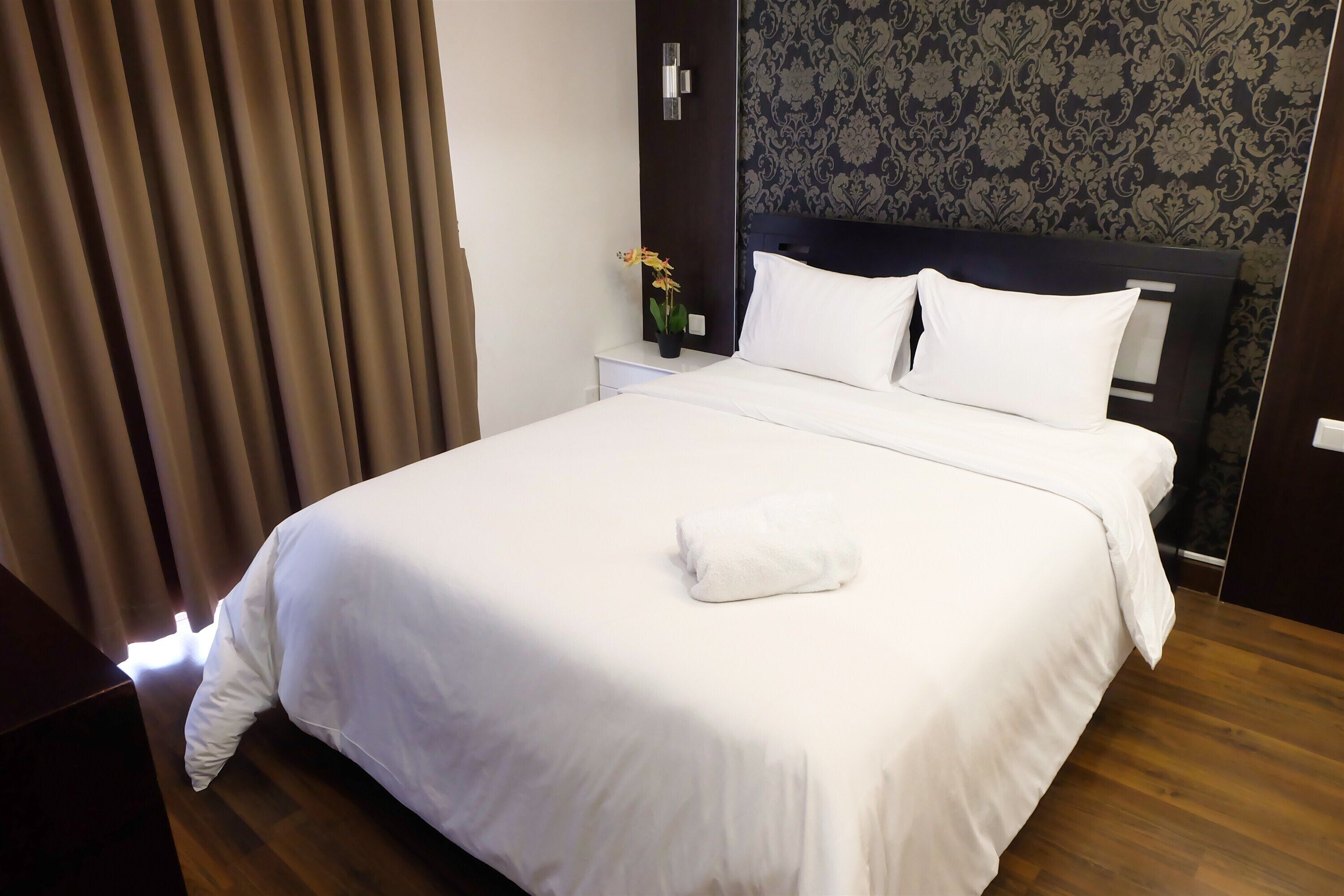 Royale SpringHill Apartment
