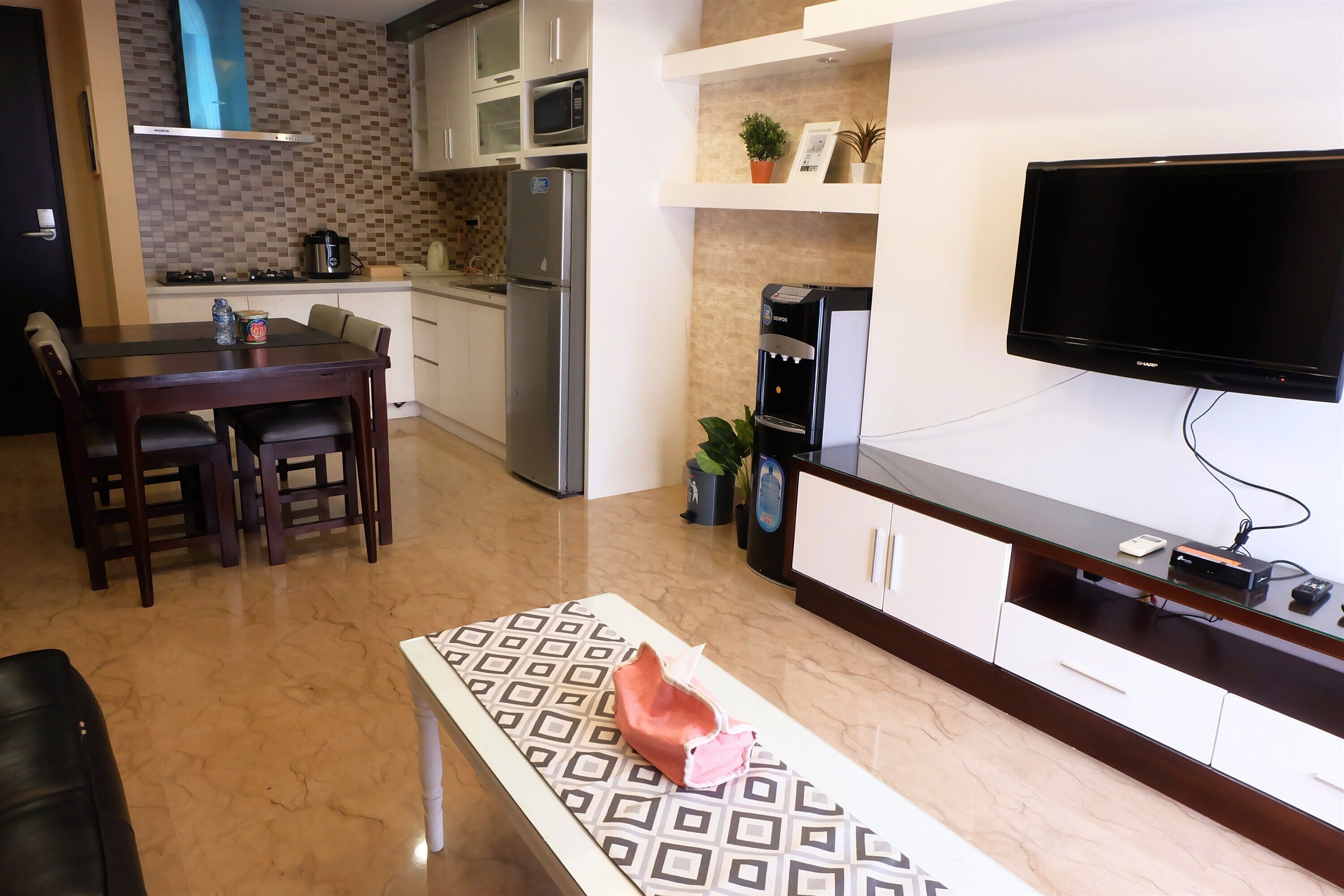 Royale SpringHill Apartment