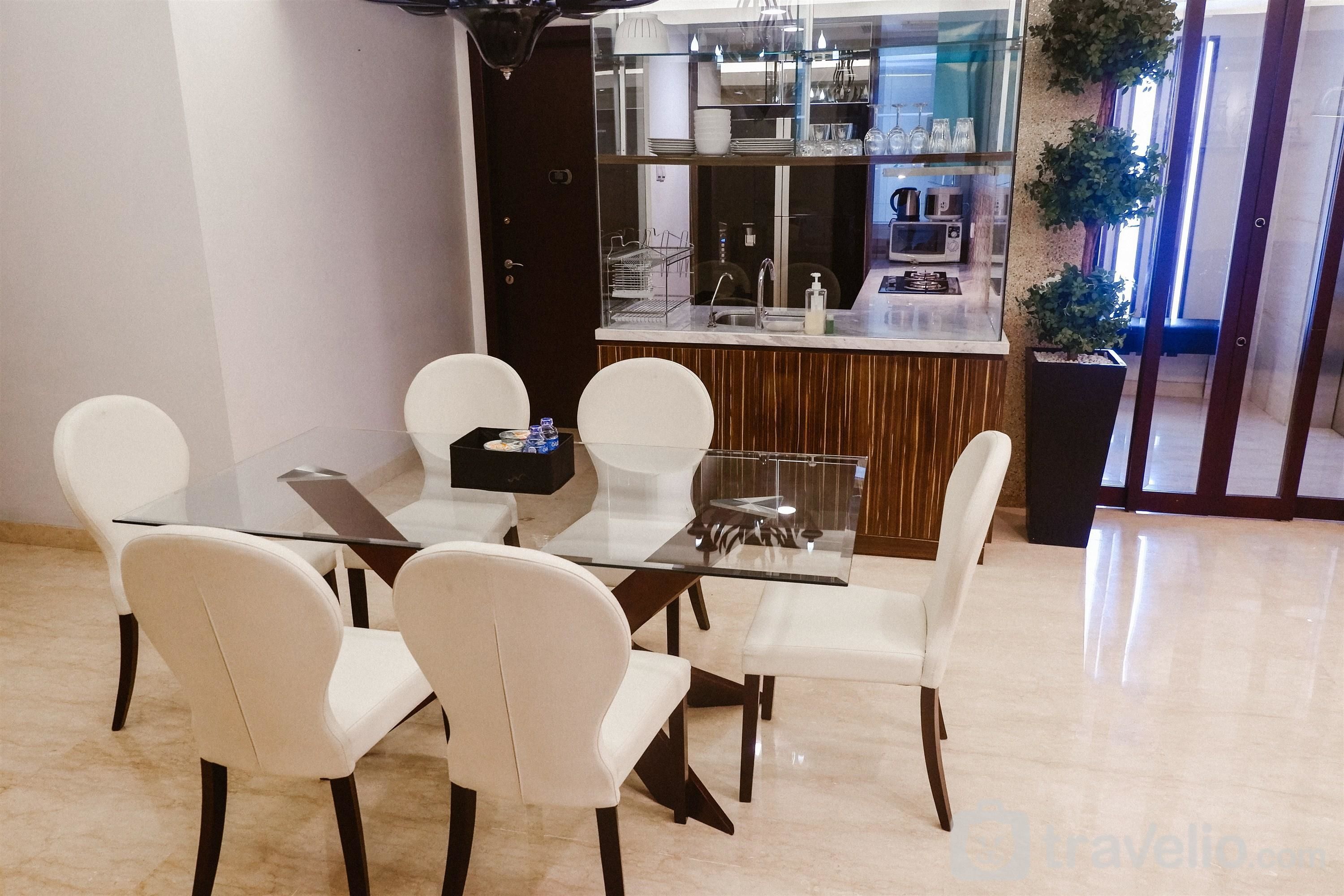 Royale SpringHill Apartment