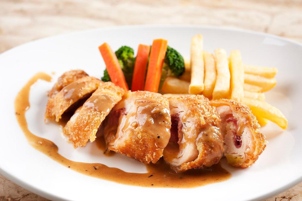 Royal Kuningan Hotel