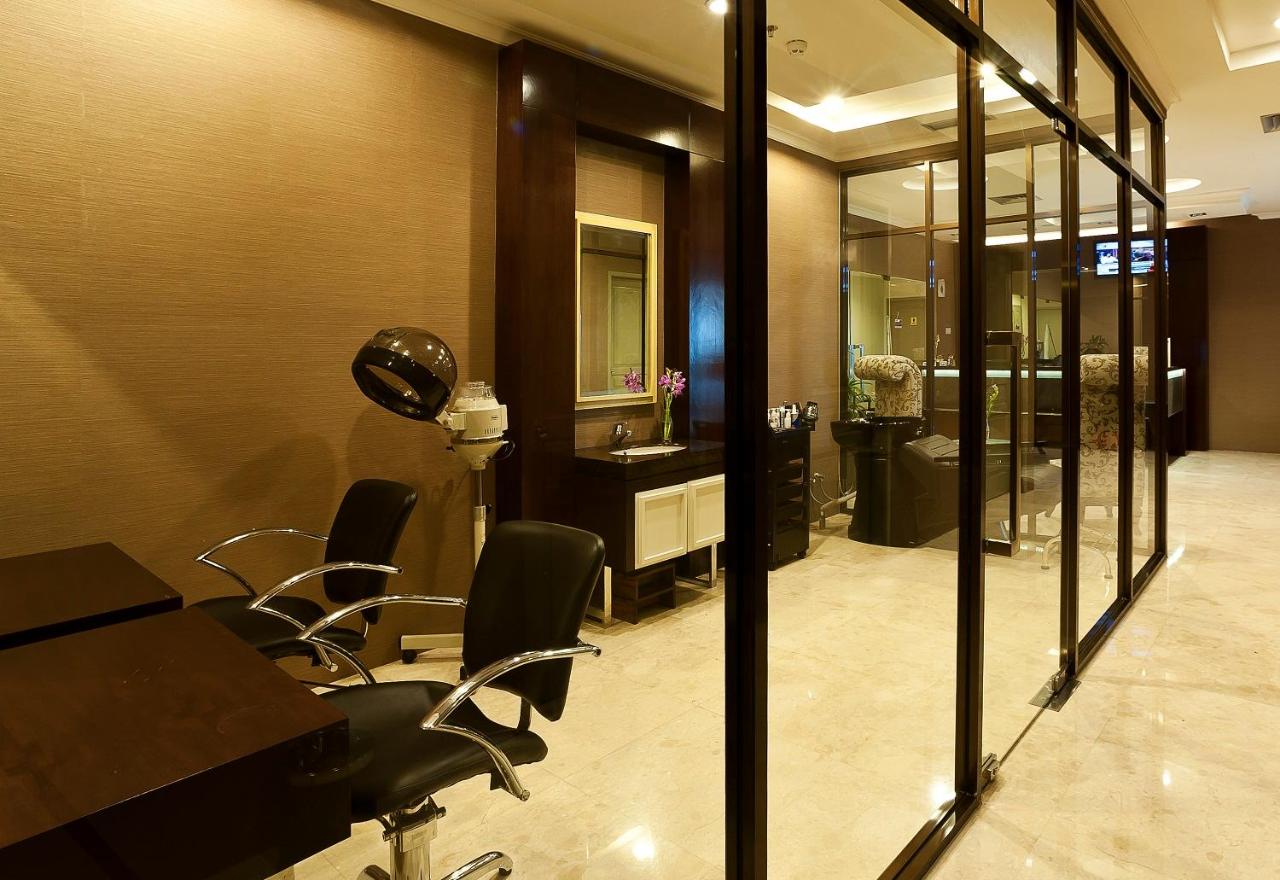 Royal Kuningan Hotel