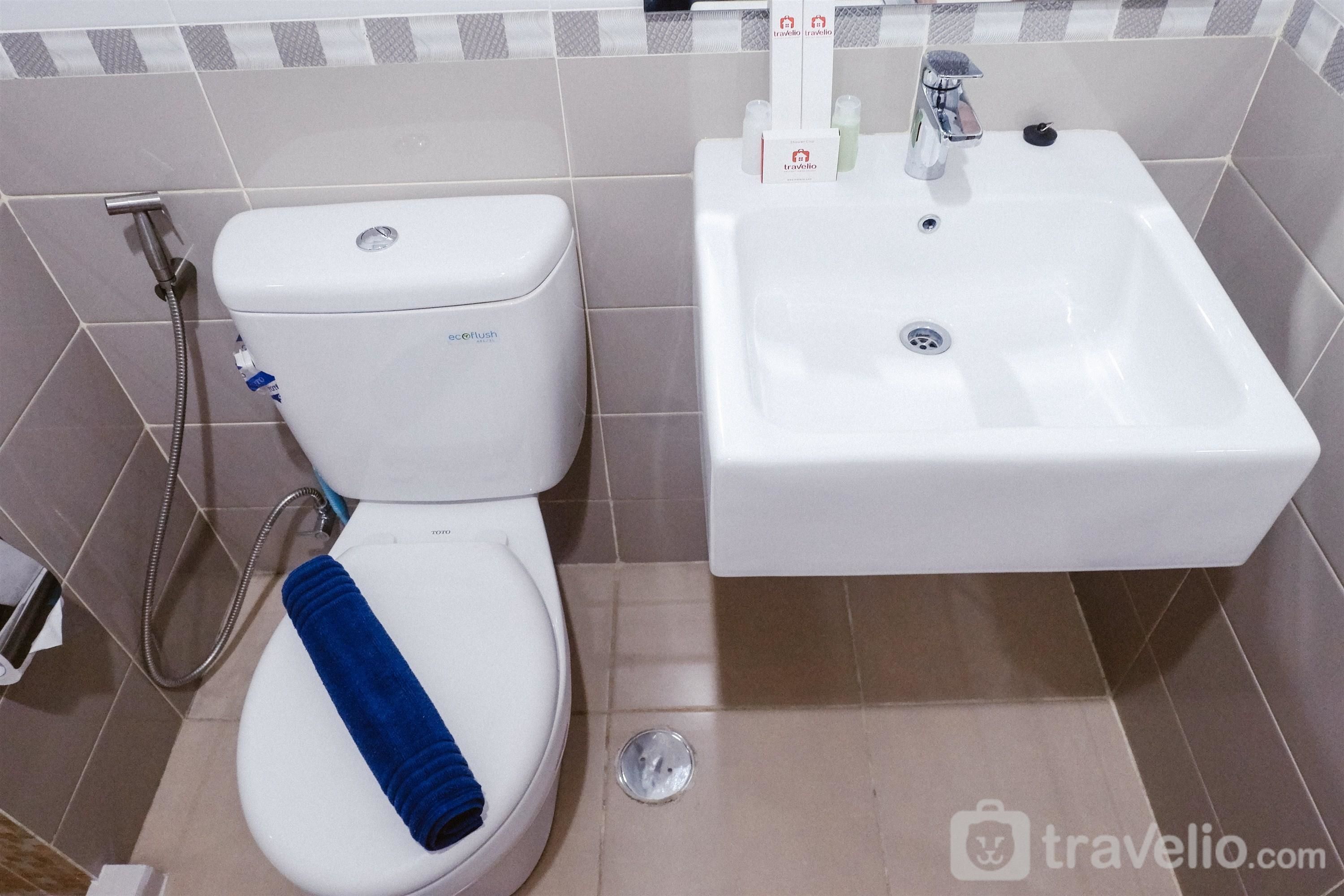 Royal Olive Residence