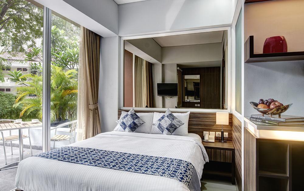 Sampit Residence By FLAT06