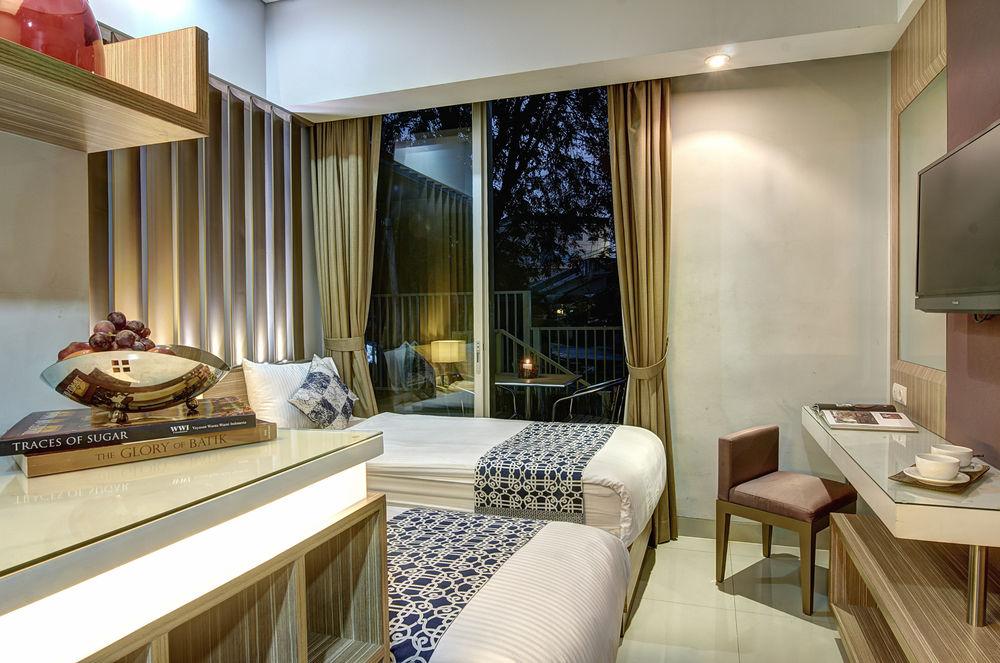 Sampit Residence By FLAT06