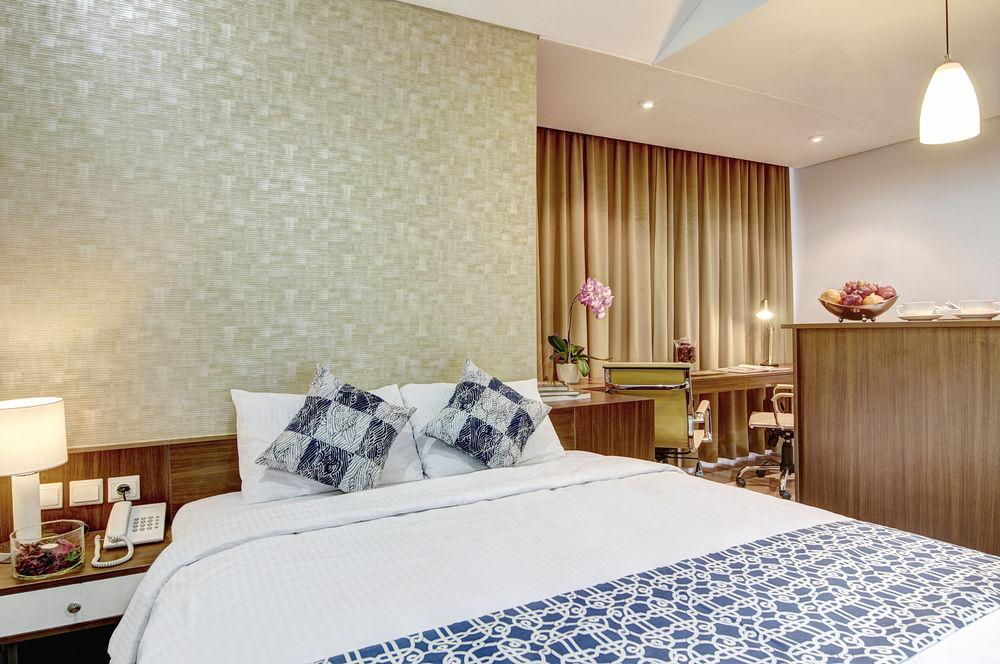 Sampit Residence By FLAT06