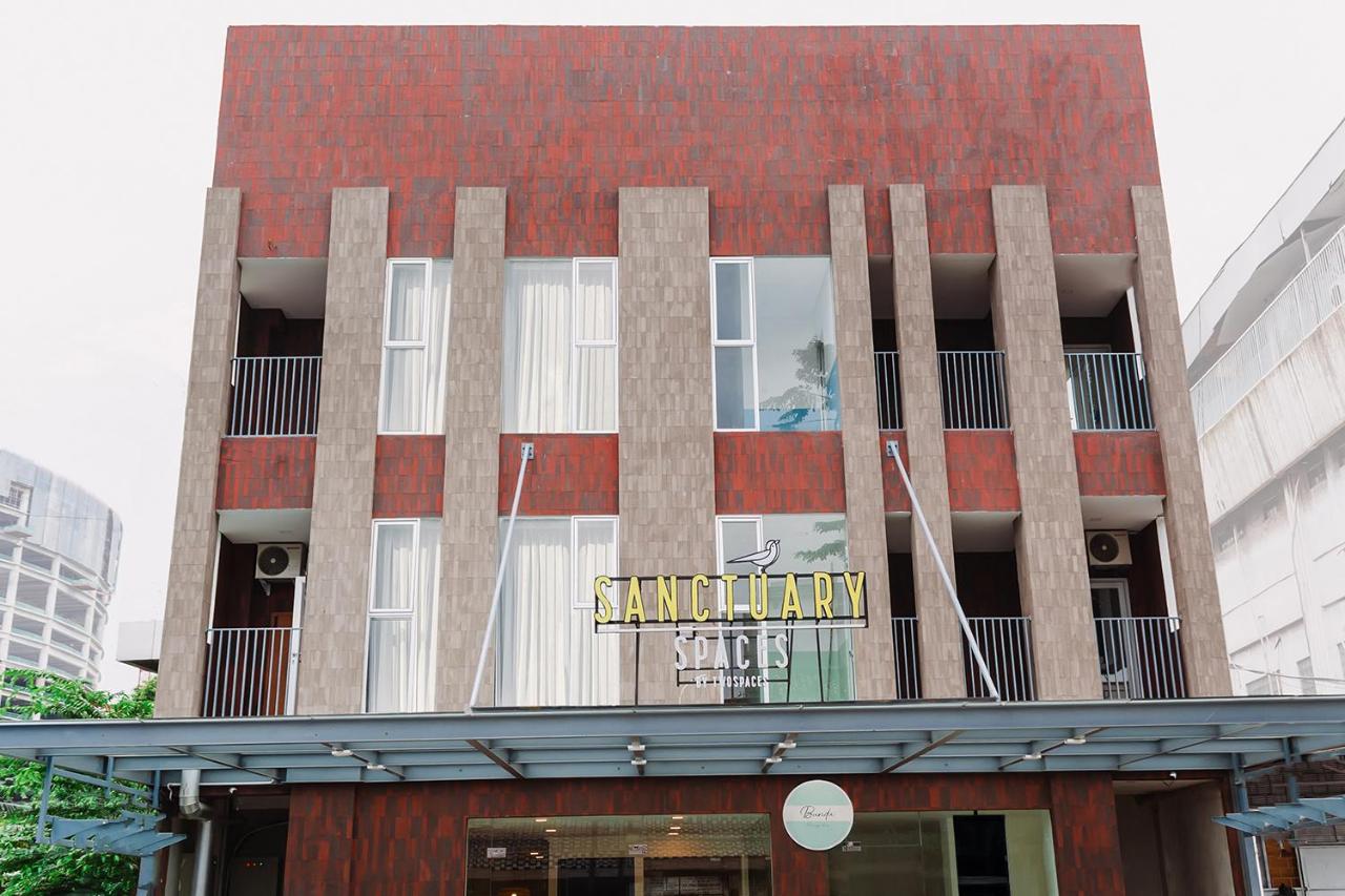 Sanctuary Spaces by TwoSpaces