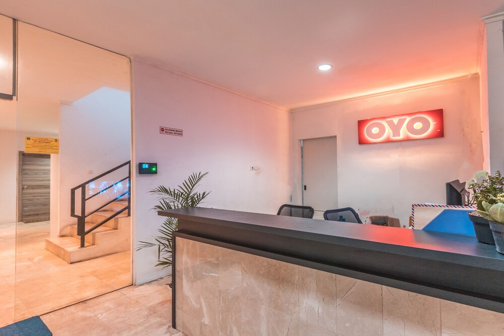 Sandang Residence by OYO Rooms