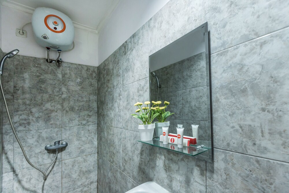 Sandang Residence by OYO Rooms