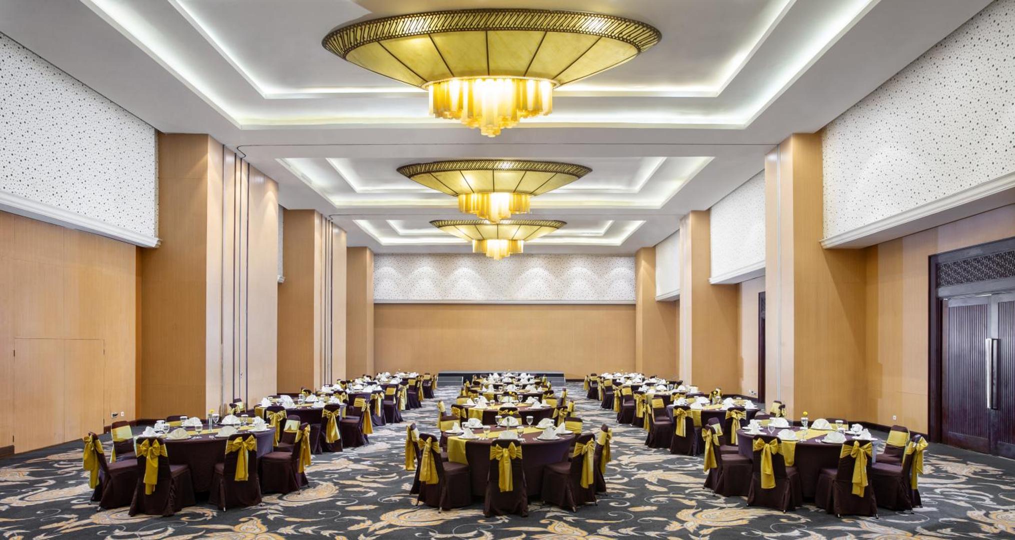 Santika Premiere Bintaro