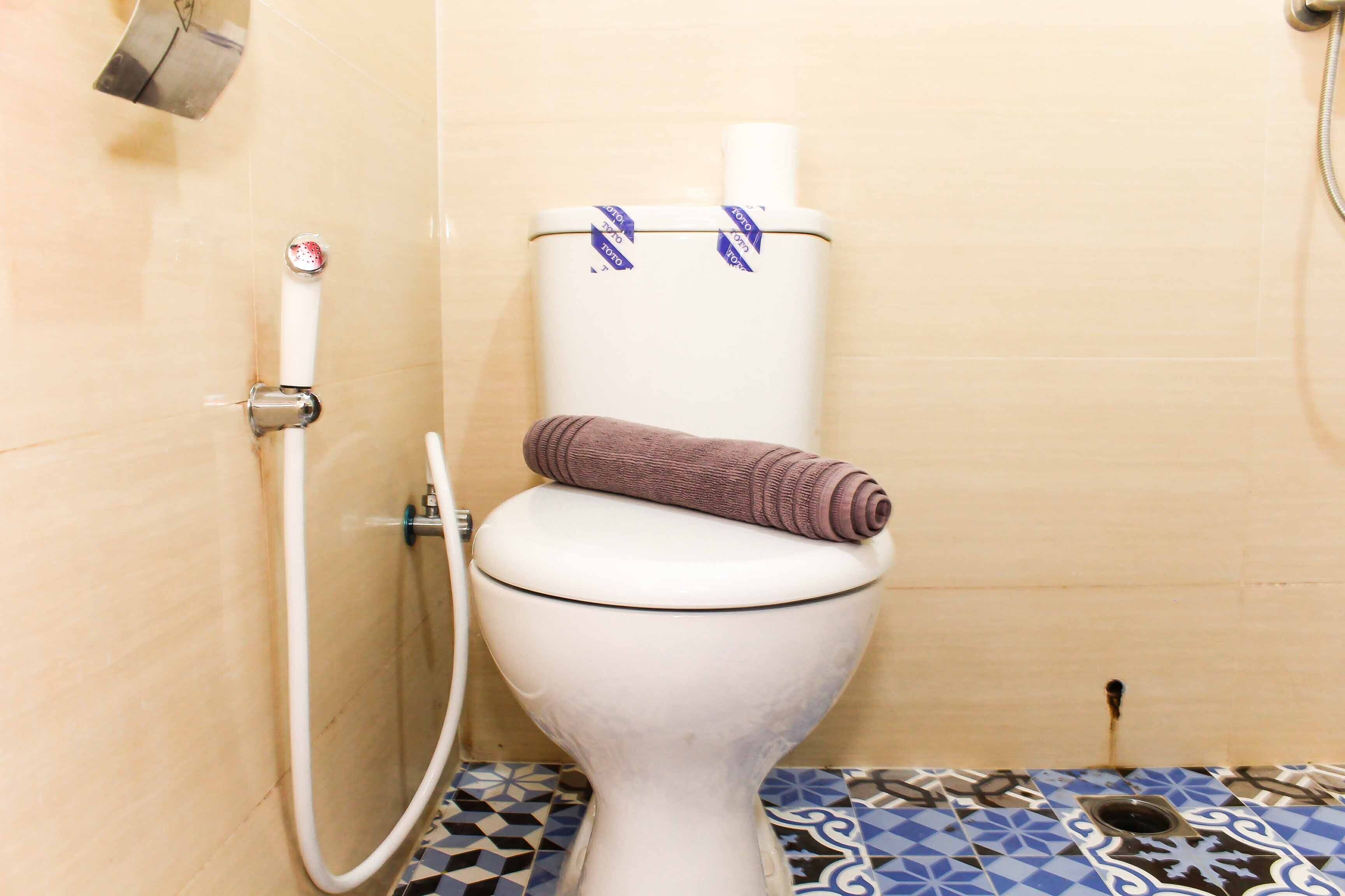 Seasons City Apartment