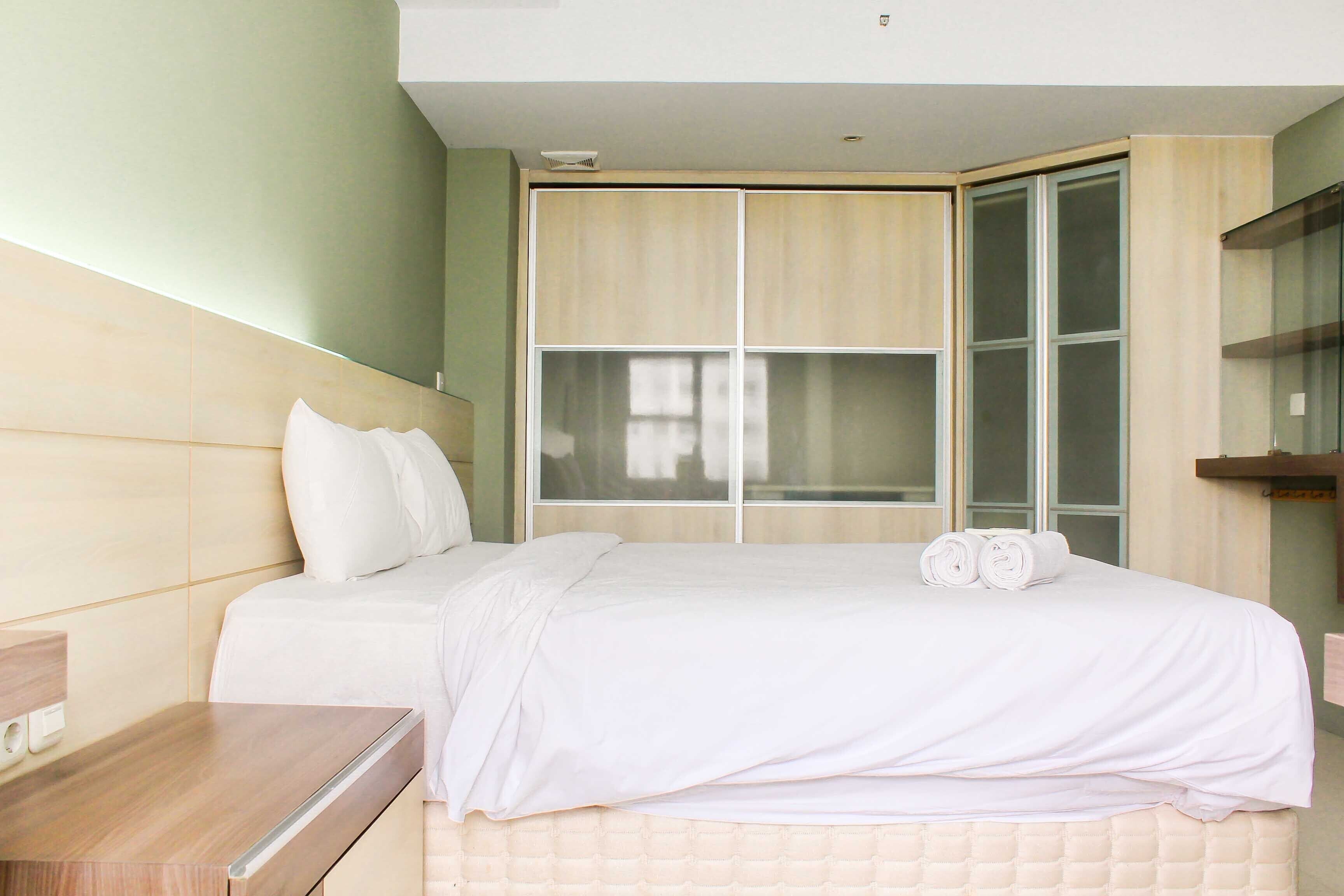 Seasons City Apartment