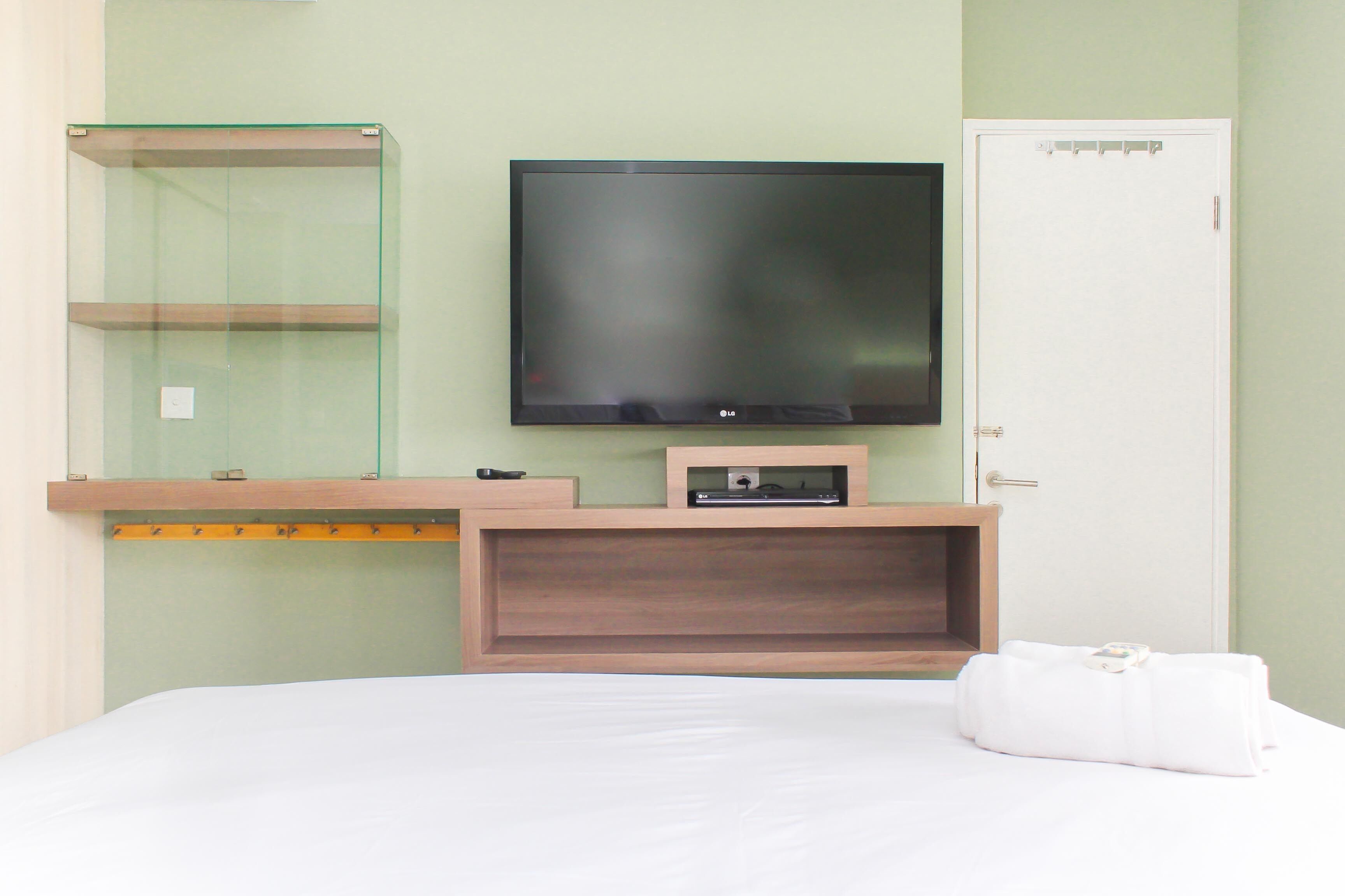 Seasons City Apartment