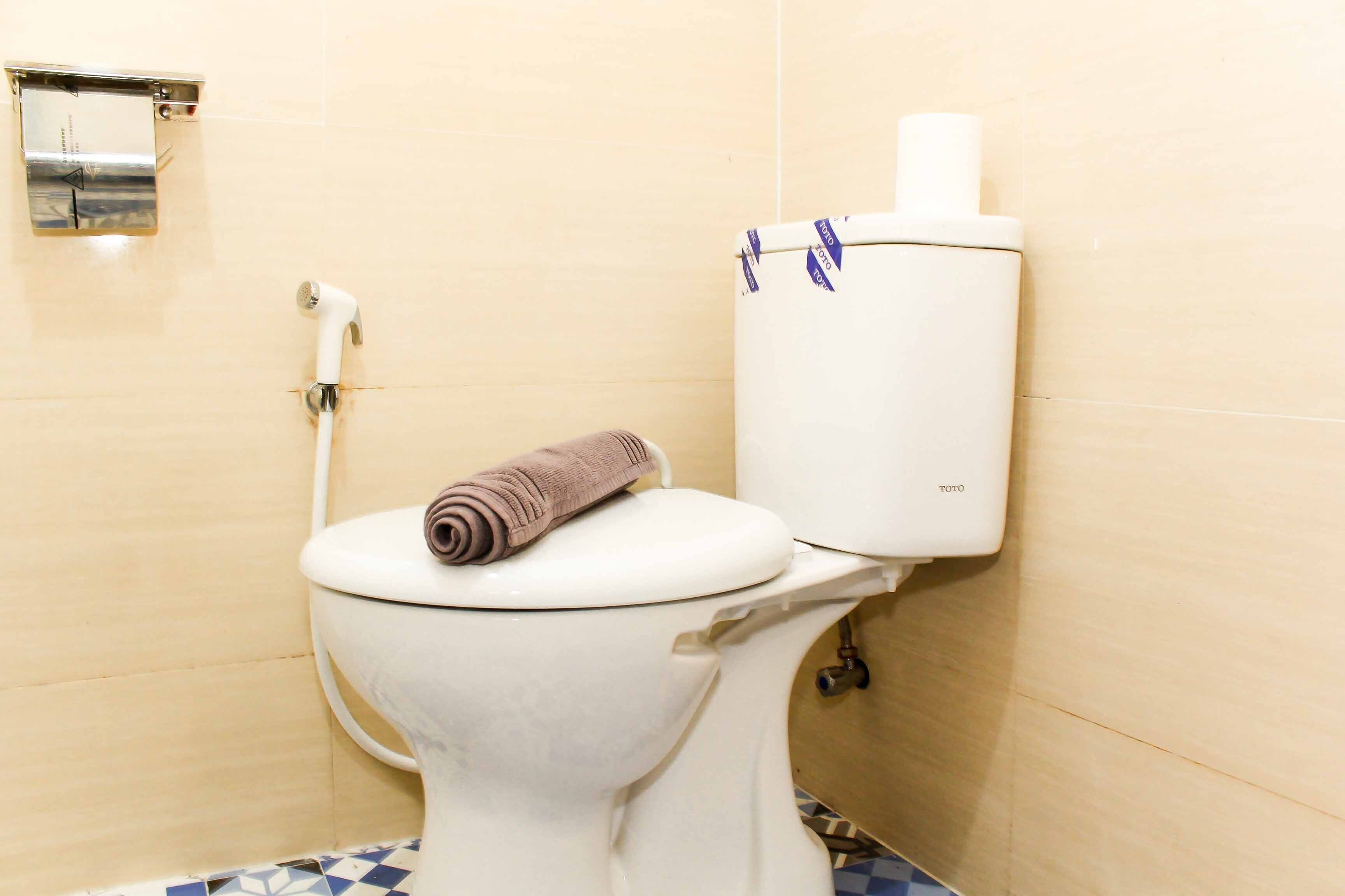 Seasons City Apartment