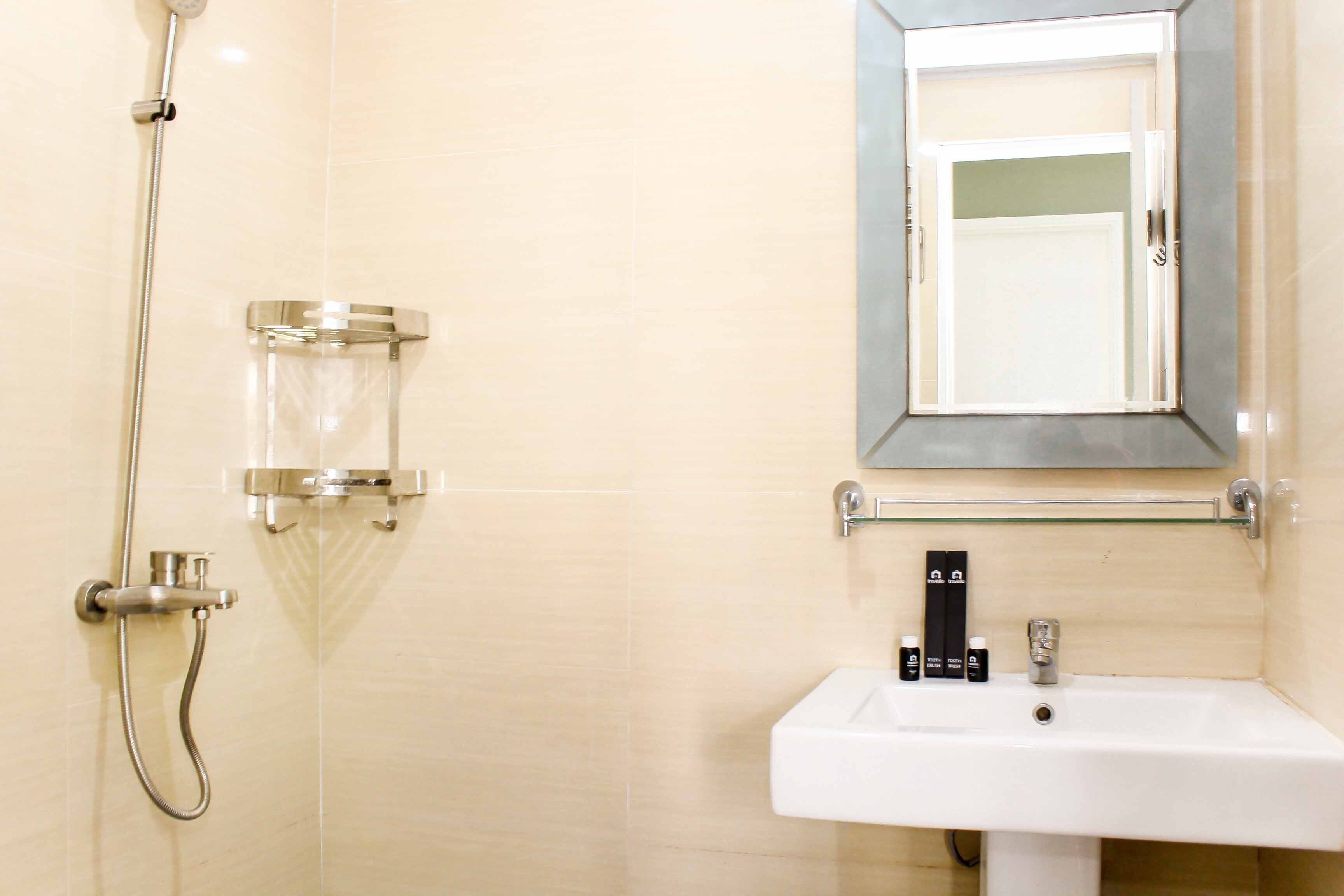 Seasons City Apartment