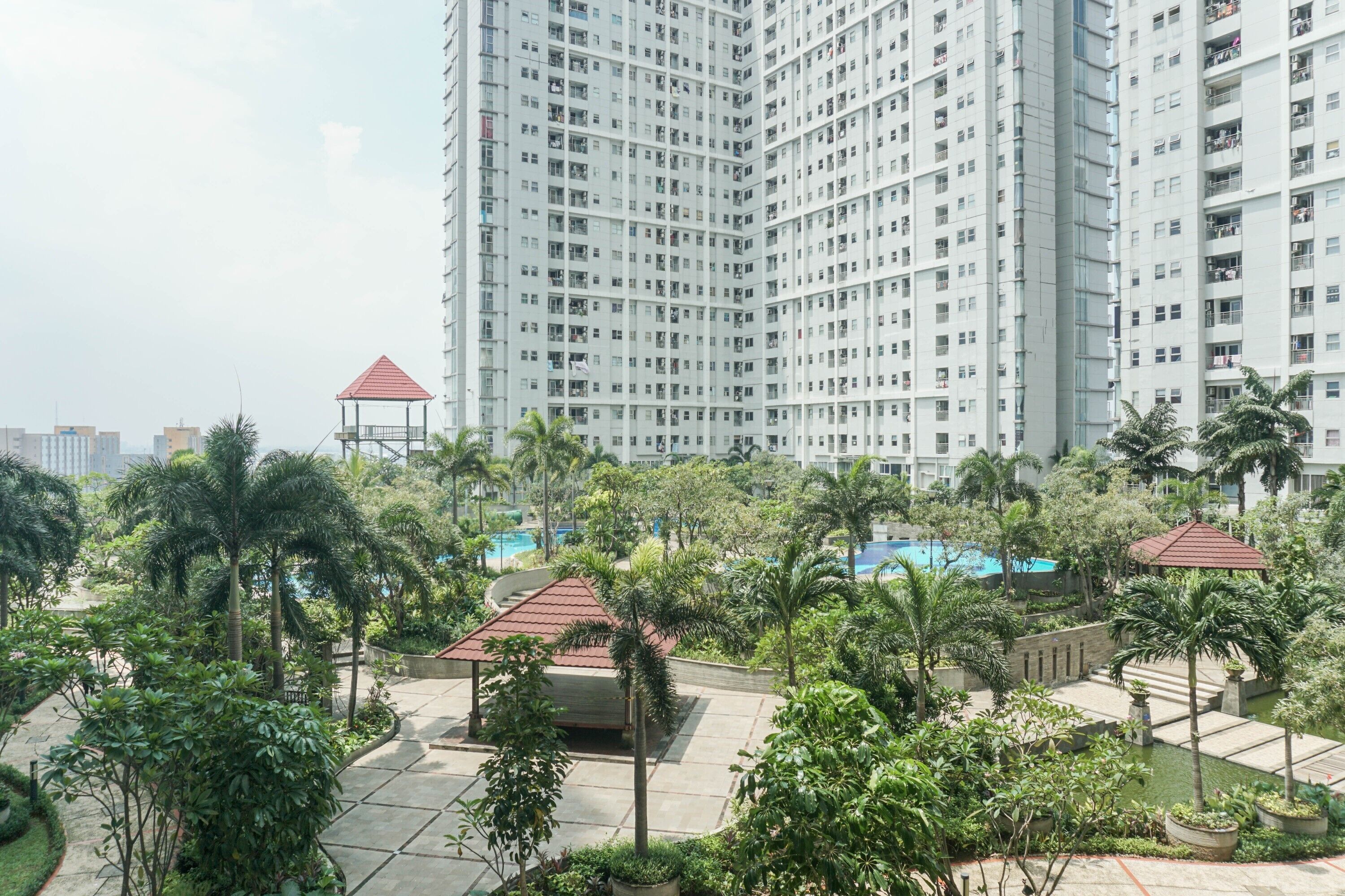 Seasons City Apartment