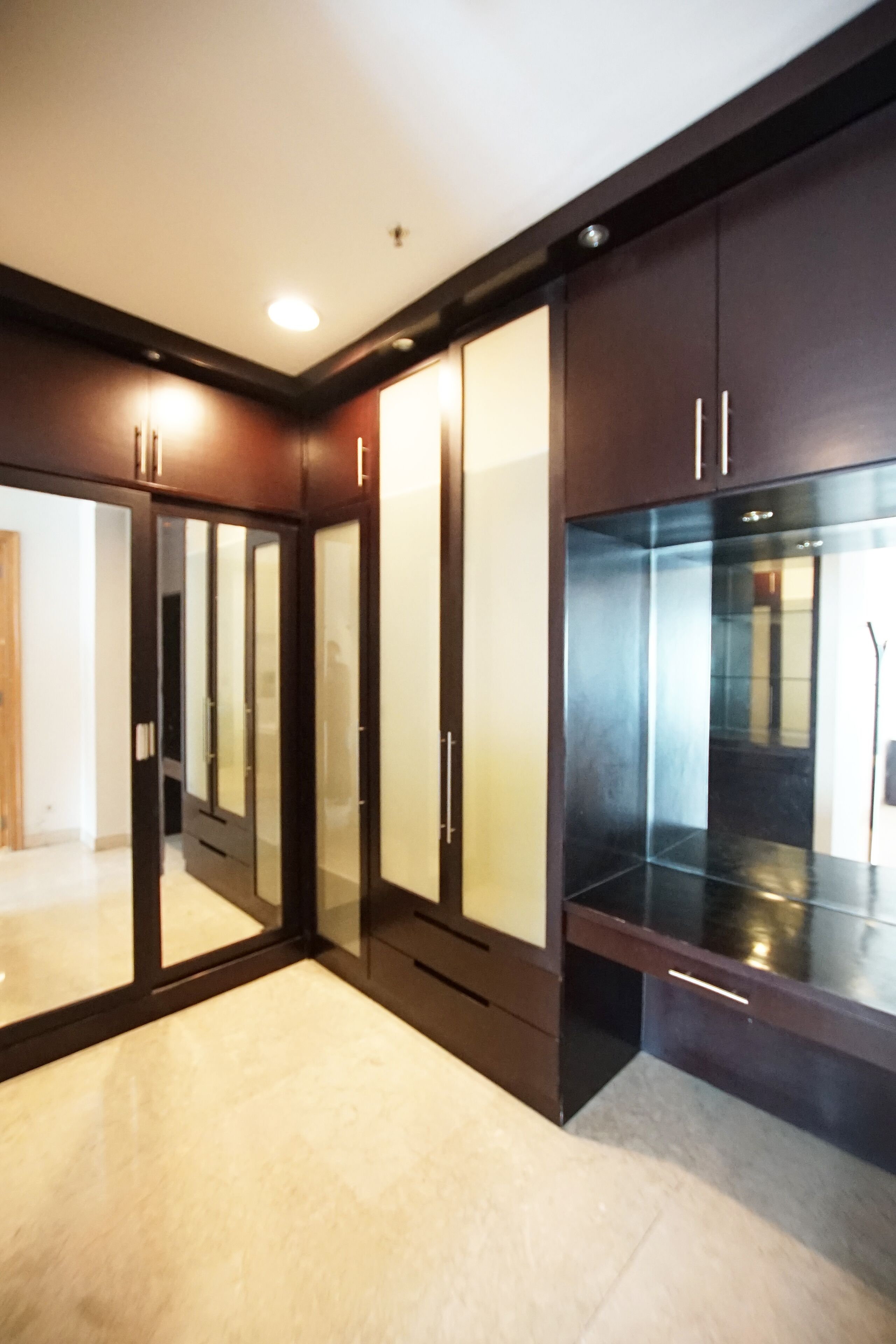 Senayan Residence by Apatel