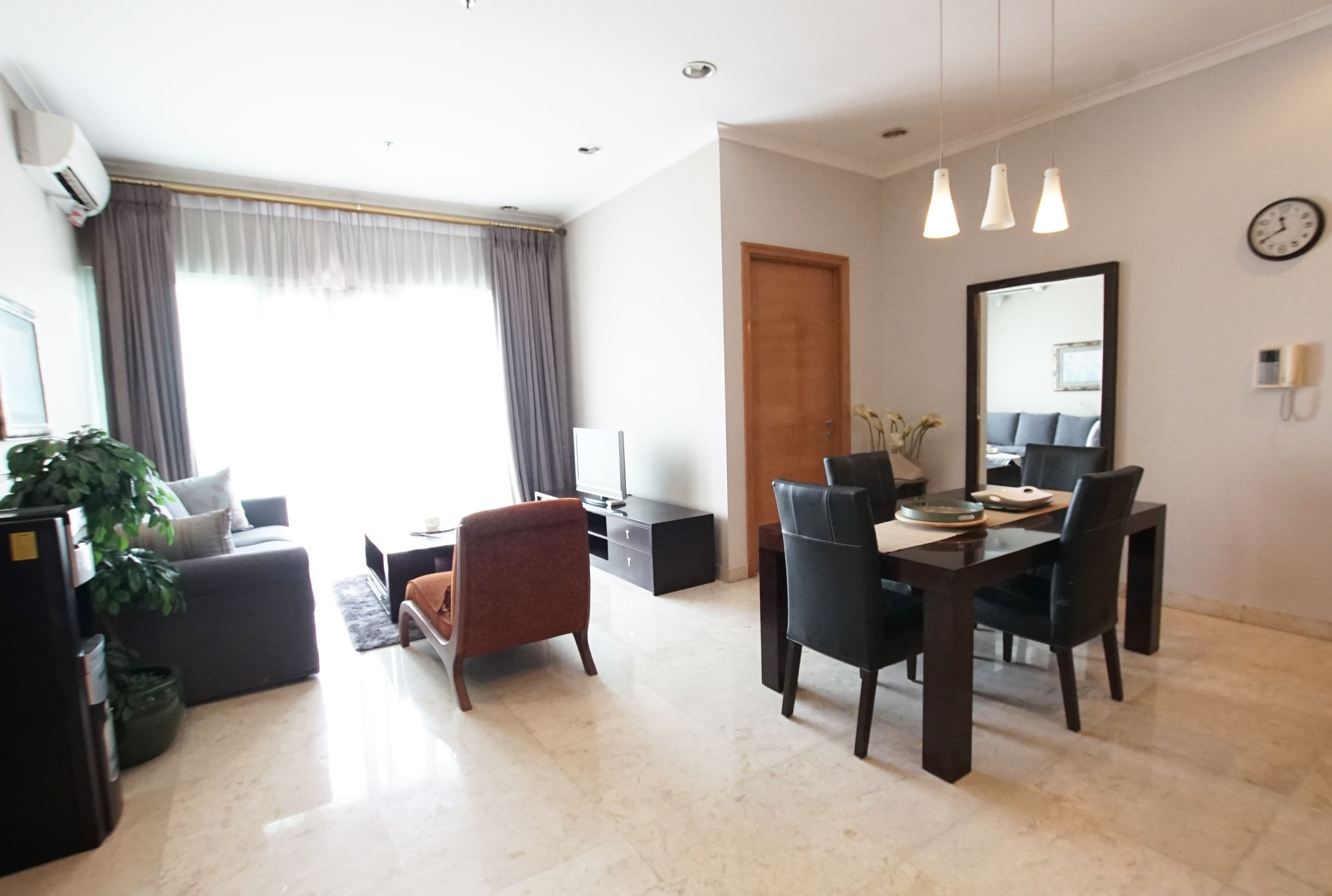 Senayan Residence by Apatel