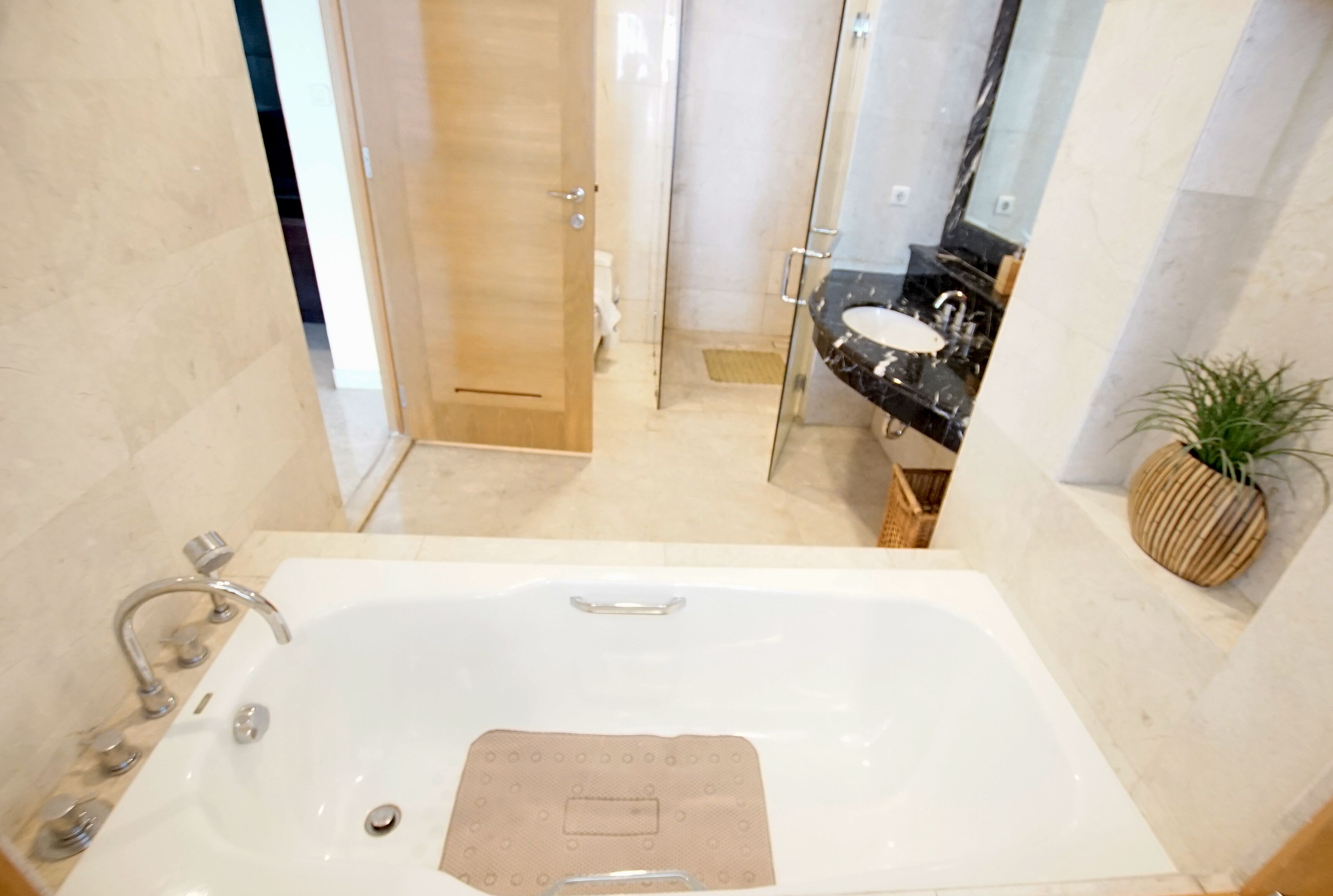 Senayan Residence by Apatel