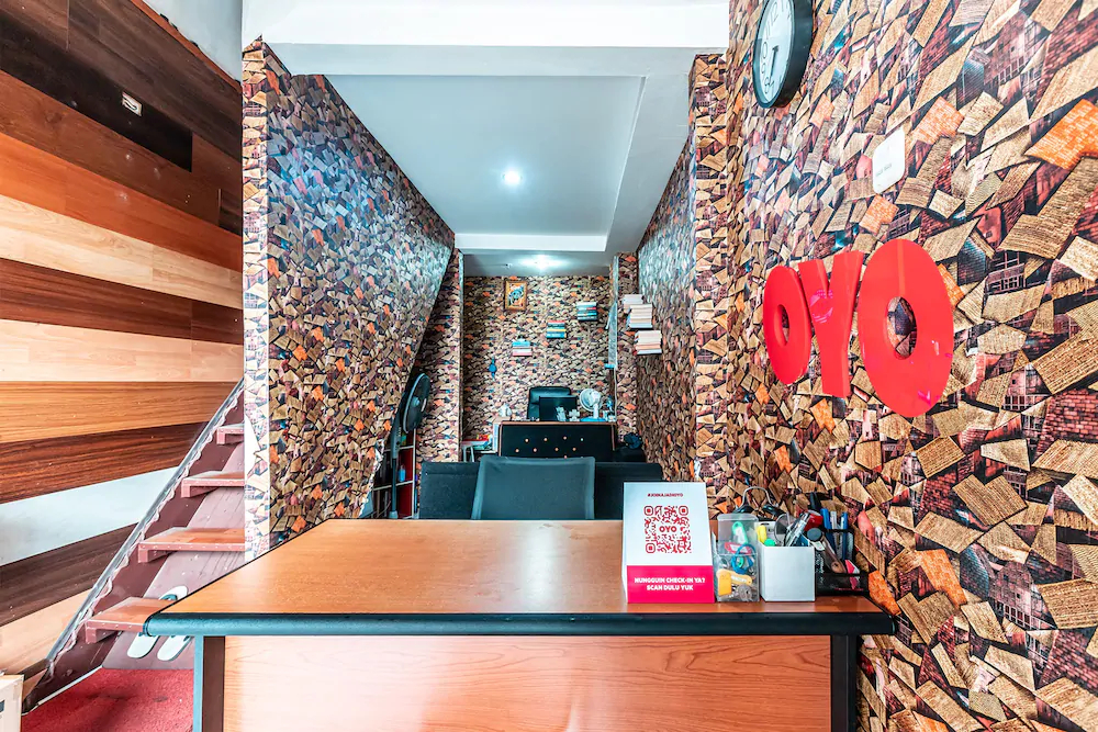 Sentra Timur Residence by OYO Rooms