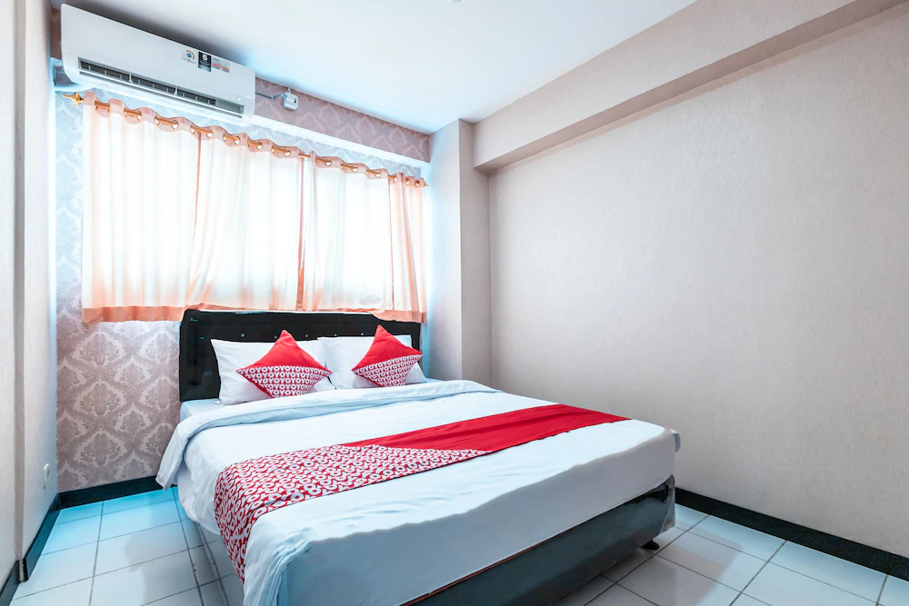 Sentra Timur Residence by OYO Rooms