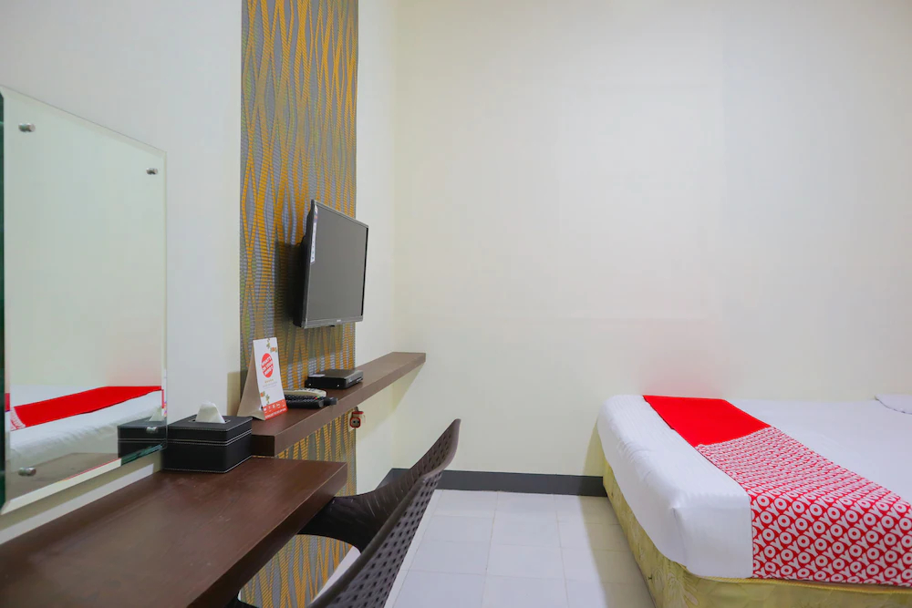 Seven Season Residence by OYO Rooms