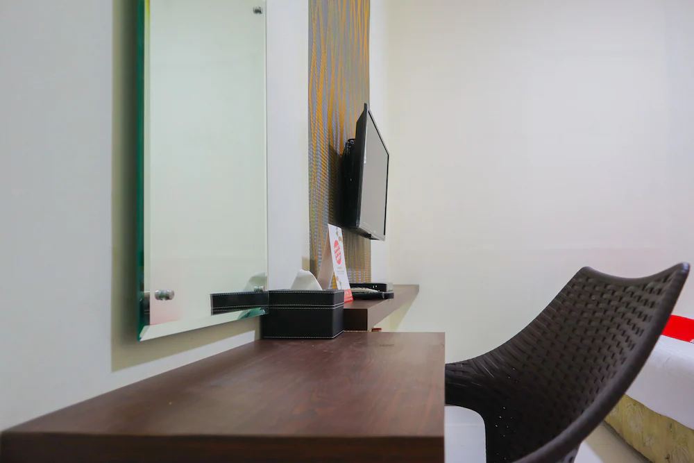 Seven Season Residence by OYO Rooms