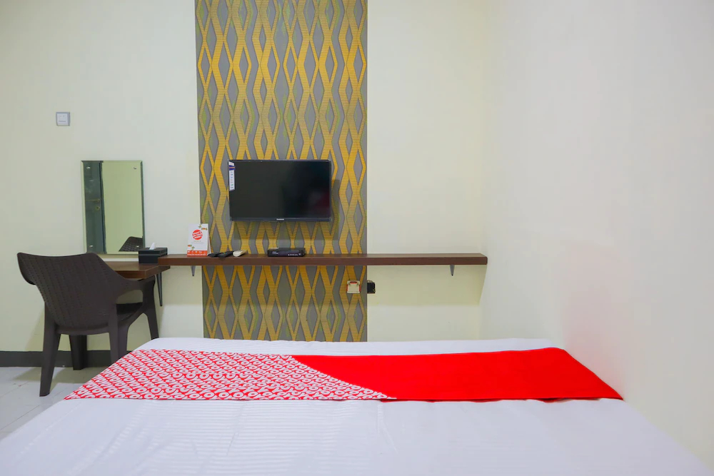 Seven Season Residence by OYO Rooms