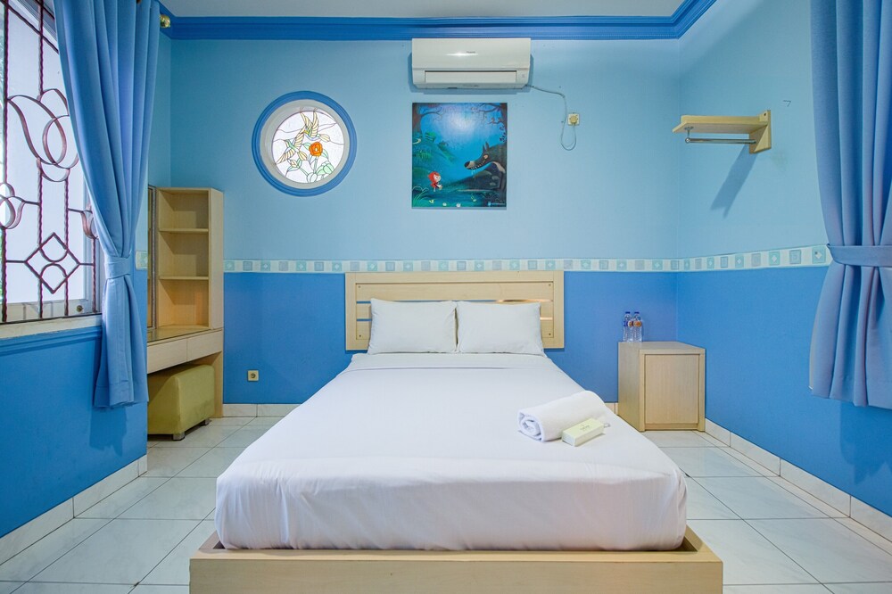 Shazira Syariah by ZEN Rooms