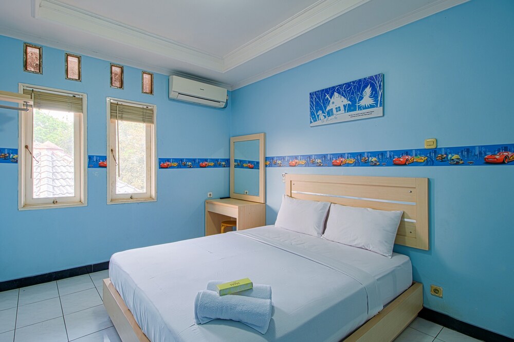 Shazira Syariah by ZEN Rooms
