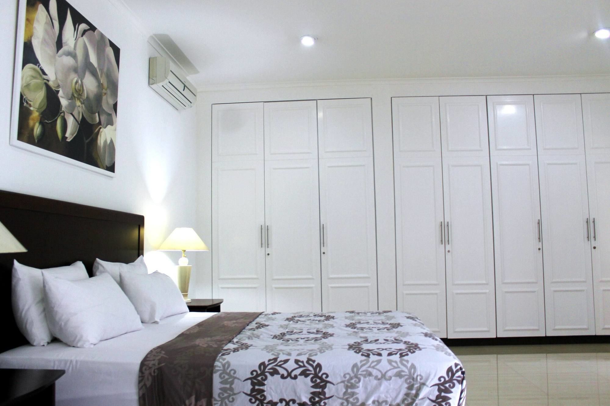 Siaga Raya 3 Villas