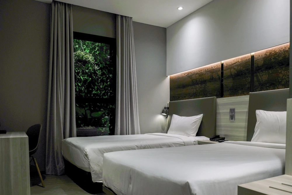 Simple Hotel Jakarta Wahid Hasyim