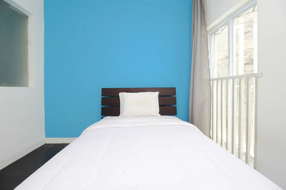 Tuju Abuserin Syariah