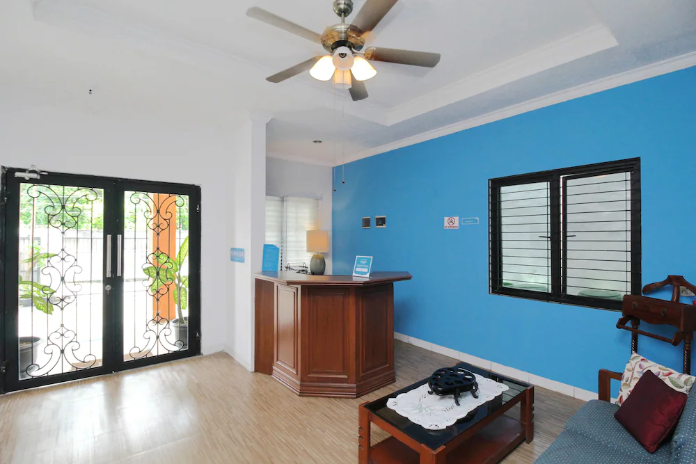 Tuju Abuserin Syariah