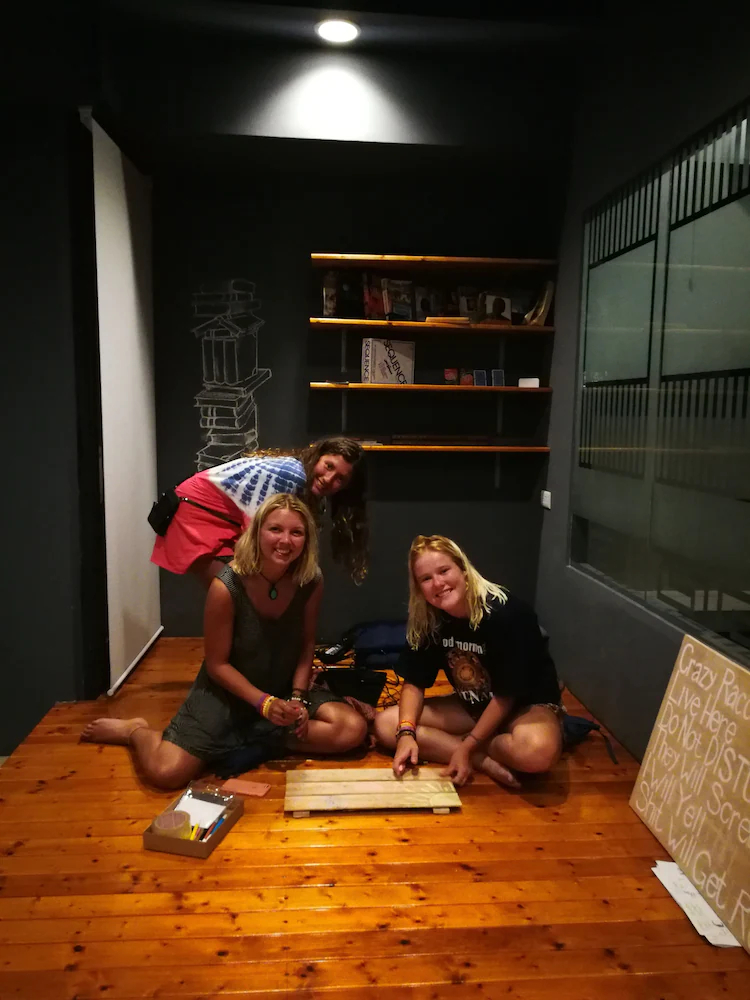 Sleepy Raccoon Hostel