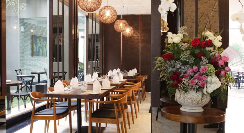 Sotis Hotel Falatehan Jakarta