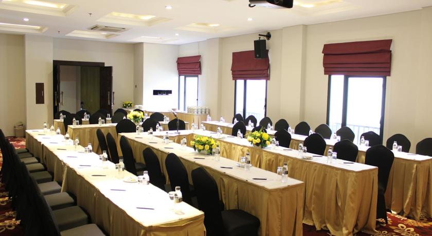 Sotis Hotel Falatehan Jakarta