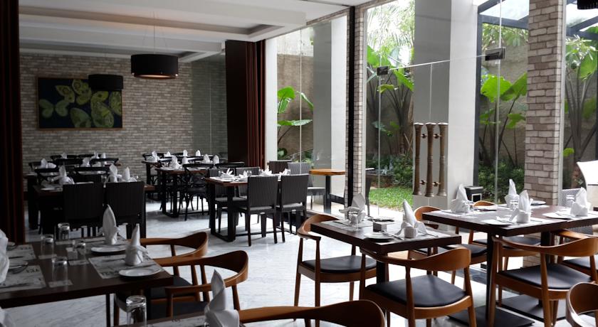 Sotis Hotel Falatehan Jakarta