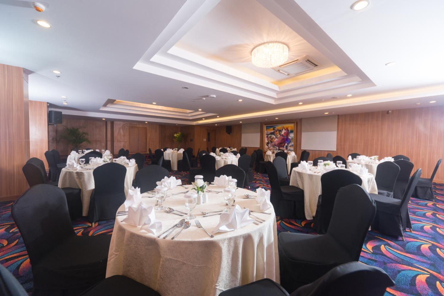 Sotis Residence Pejompongan