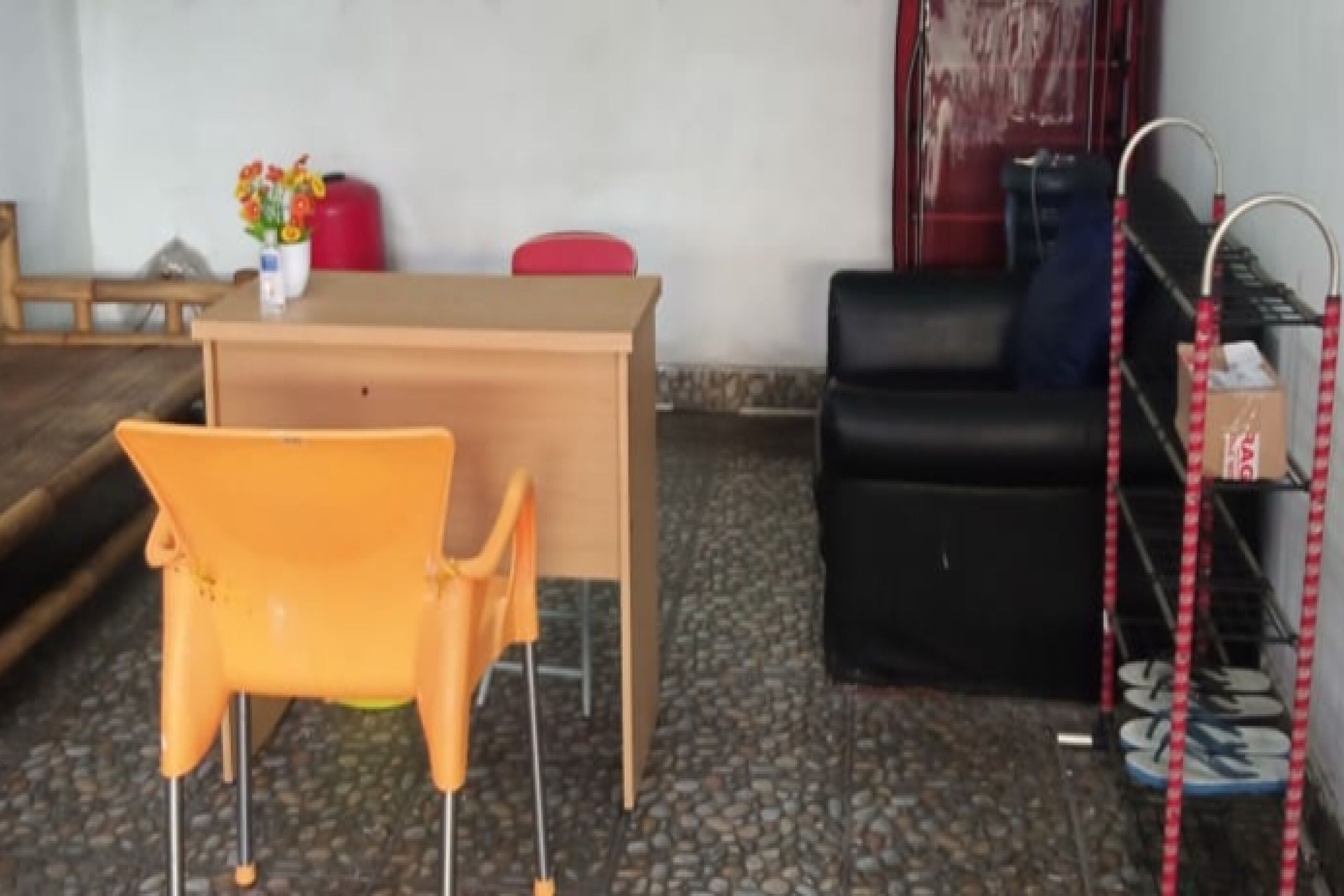 SPOT ON 90538 Wisma Dewi Syariah