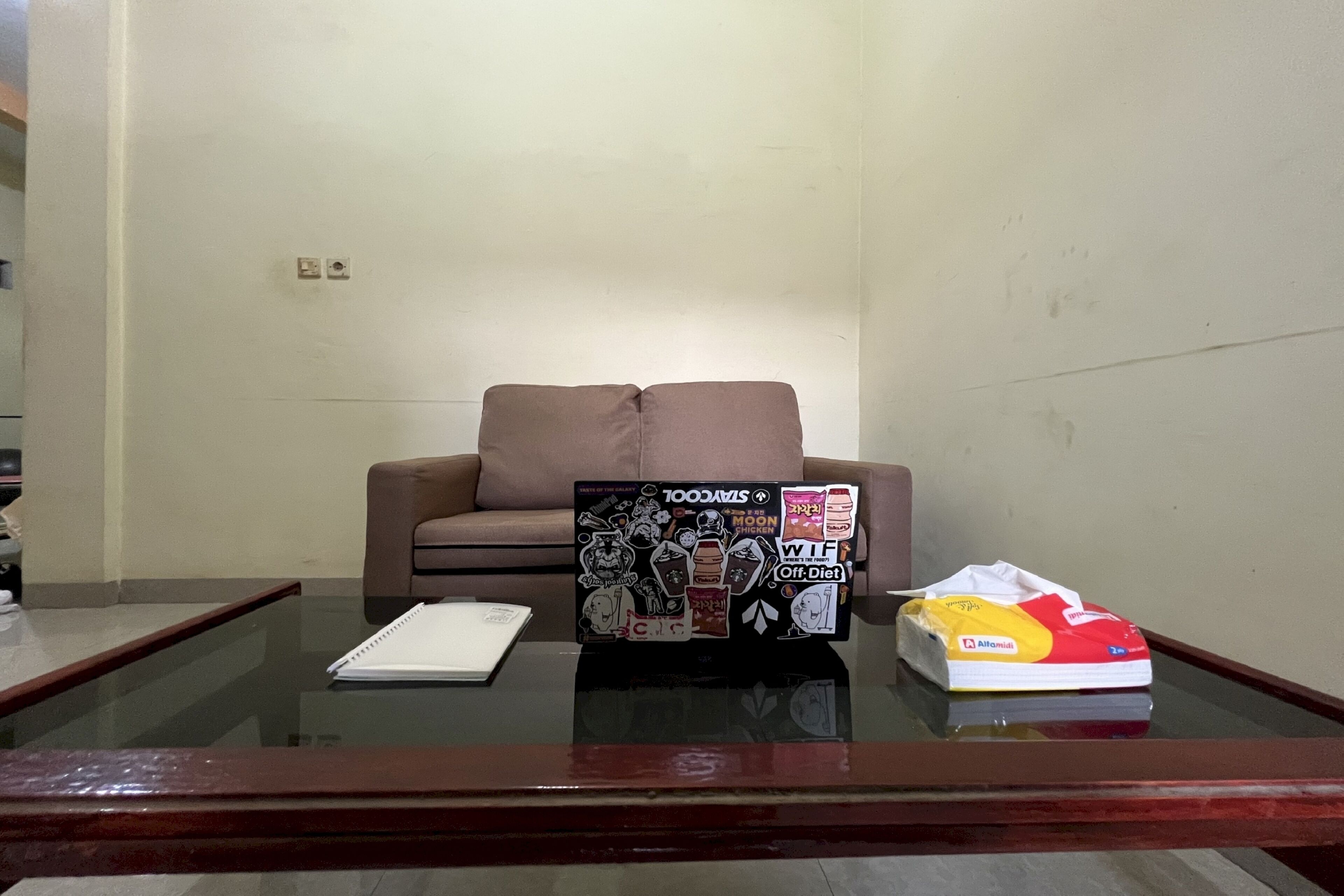 Spot On 93997 Sutangkas Kost