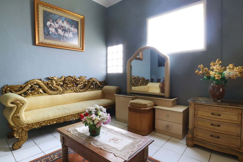 Srimanganti Guesthouse