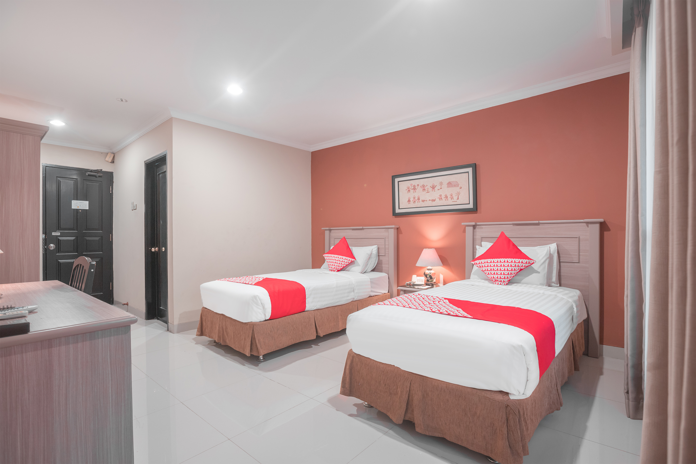 Sriwijaya Hotel by OYO Rooms