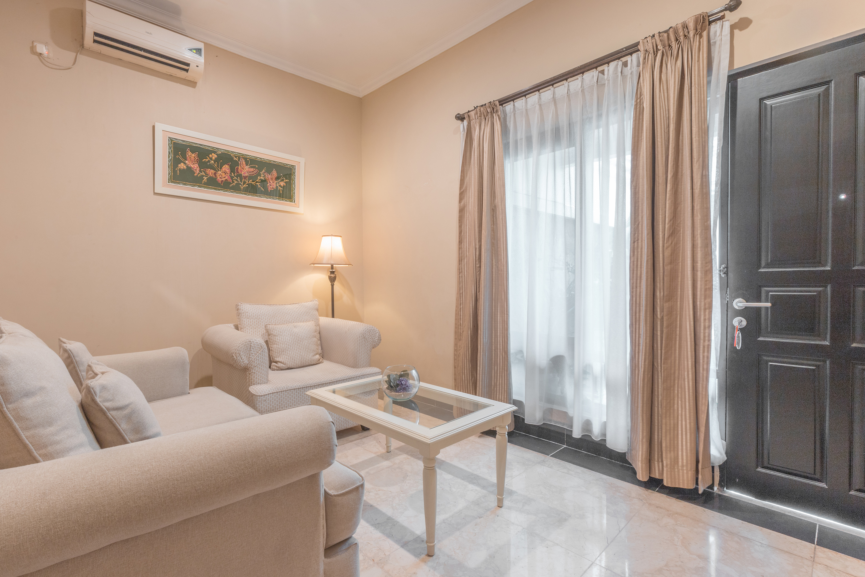 Sriwijaya Hotel by OYO Rooms