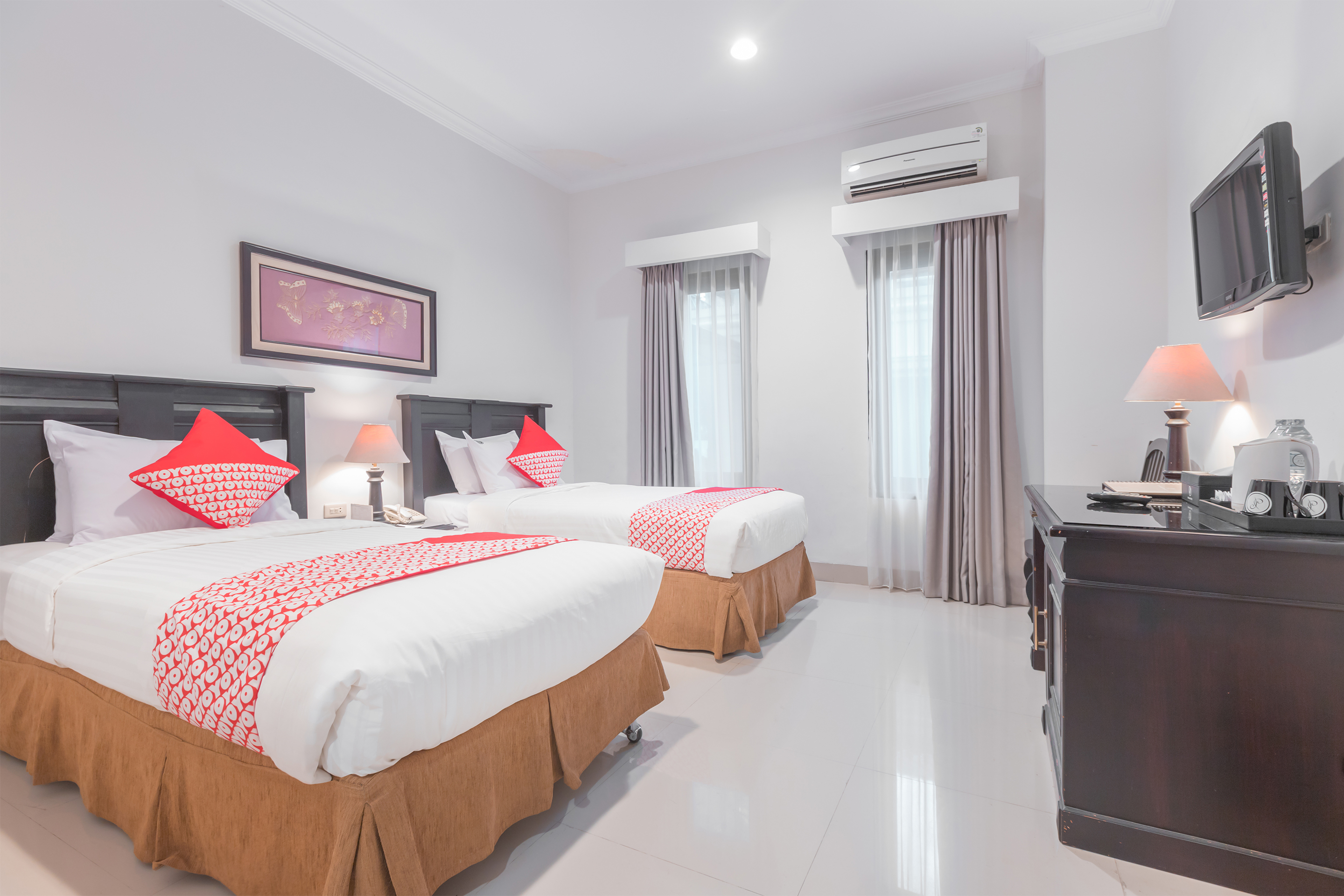 Sriwijaya Hotel by OYO Rooms
