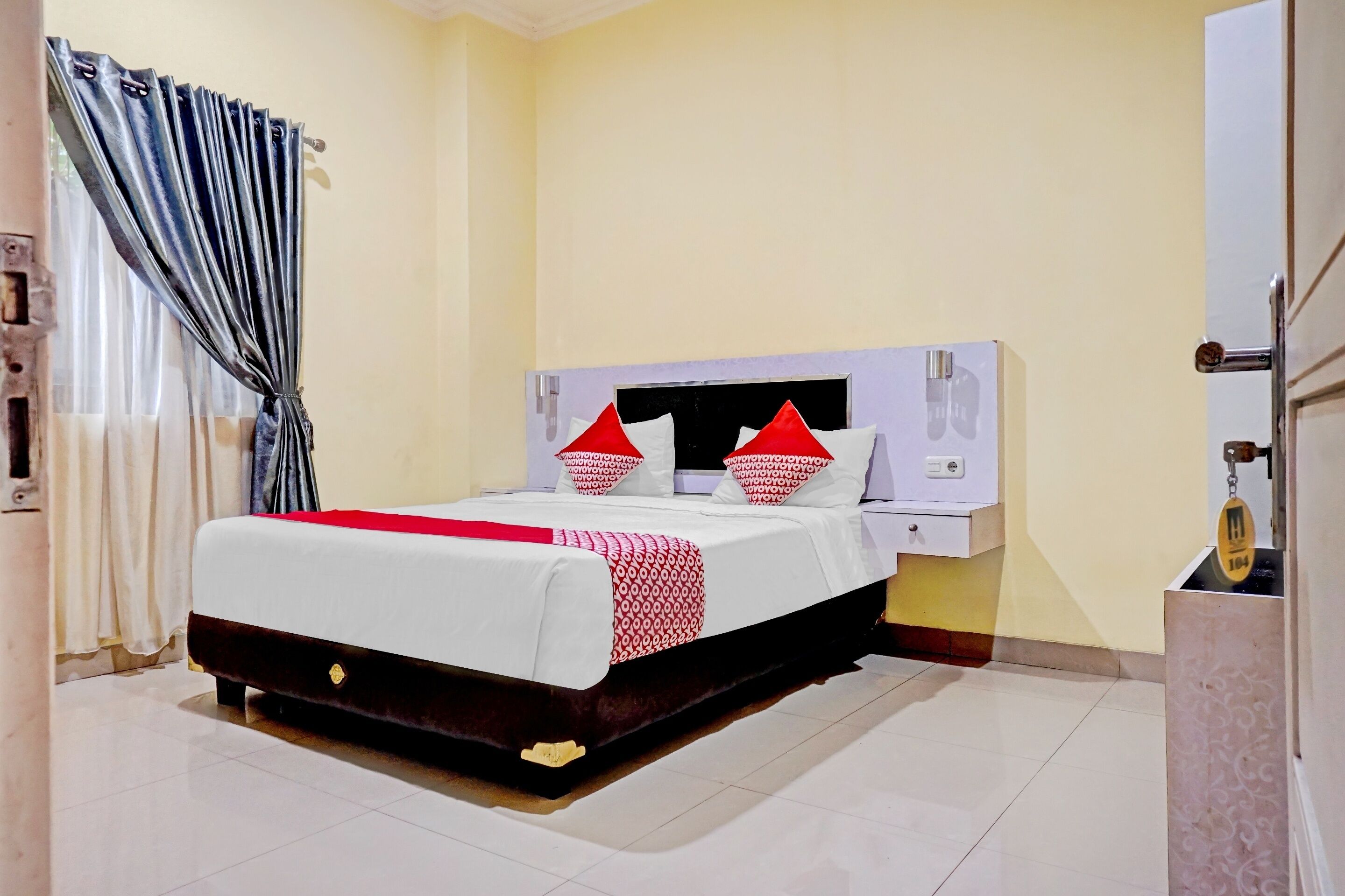 Star Hotel Jaksa Mitra by RedDoorz