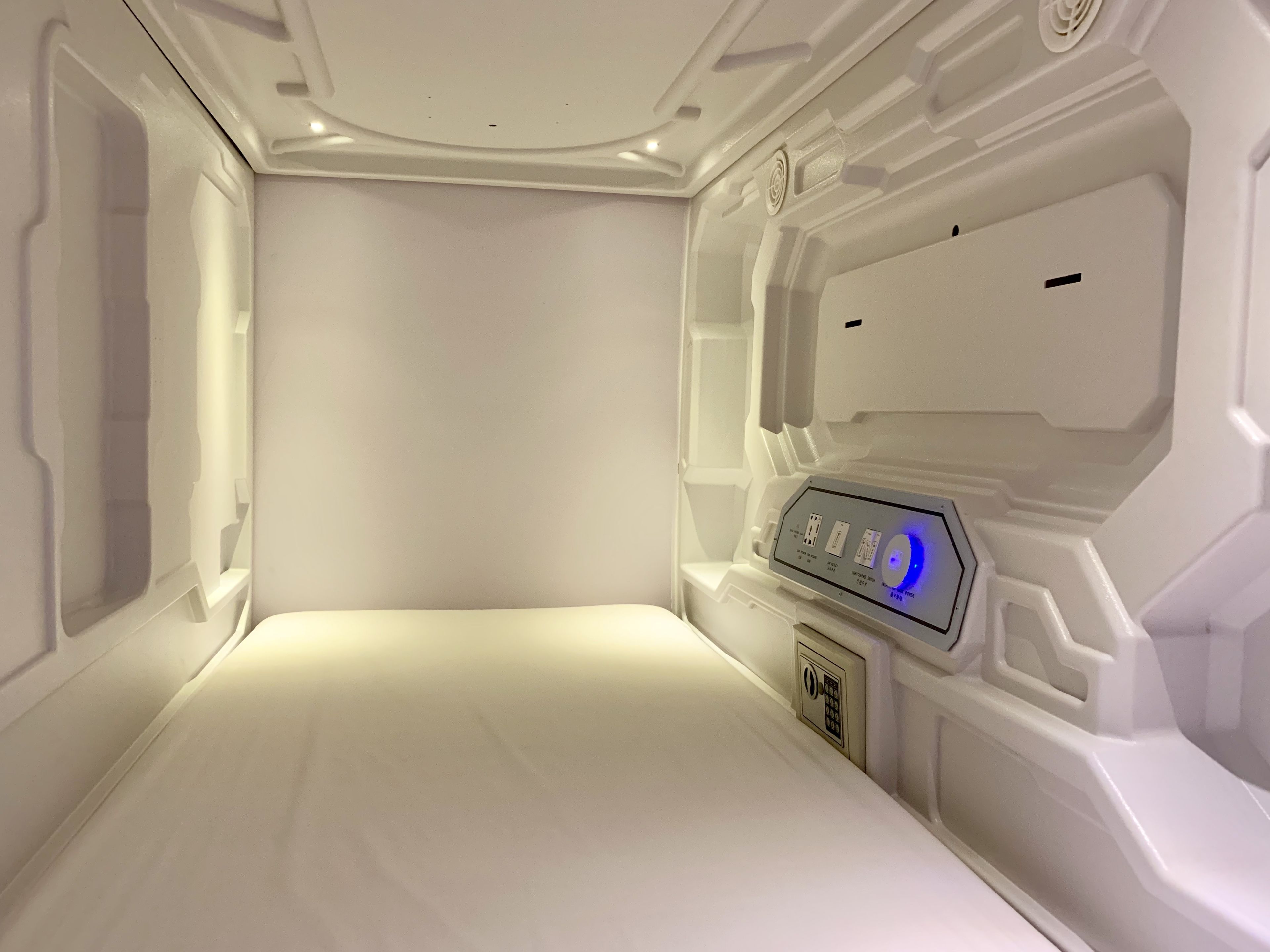 Stay Inn Hostel Jakarta