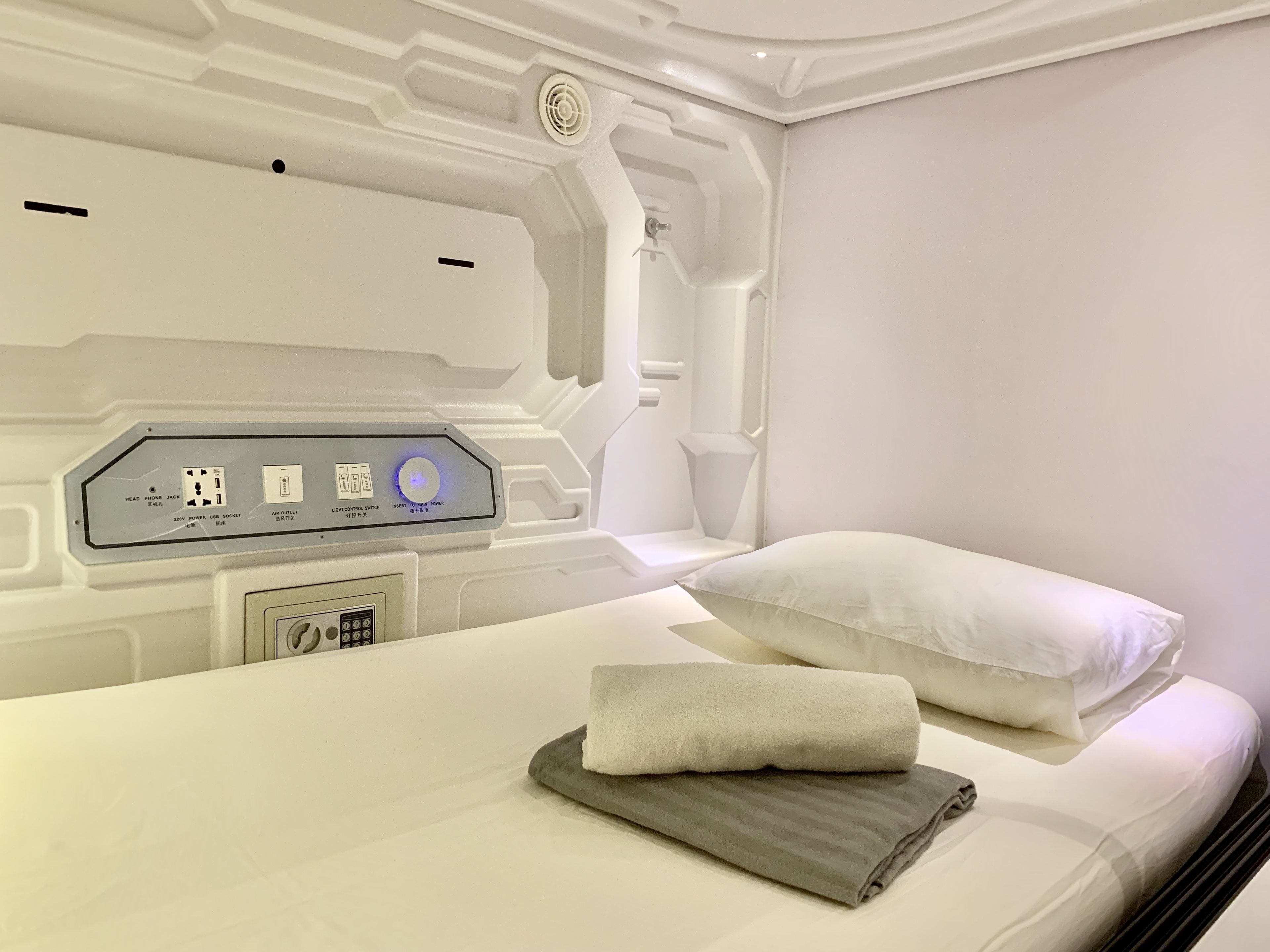 Stay Inn Hostel Jakarta