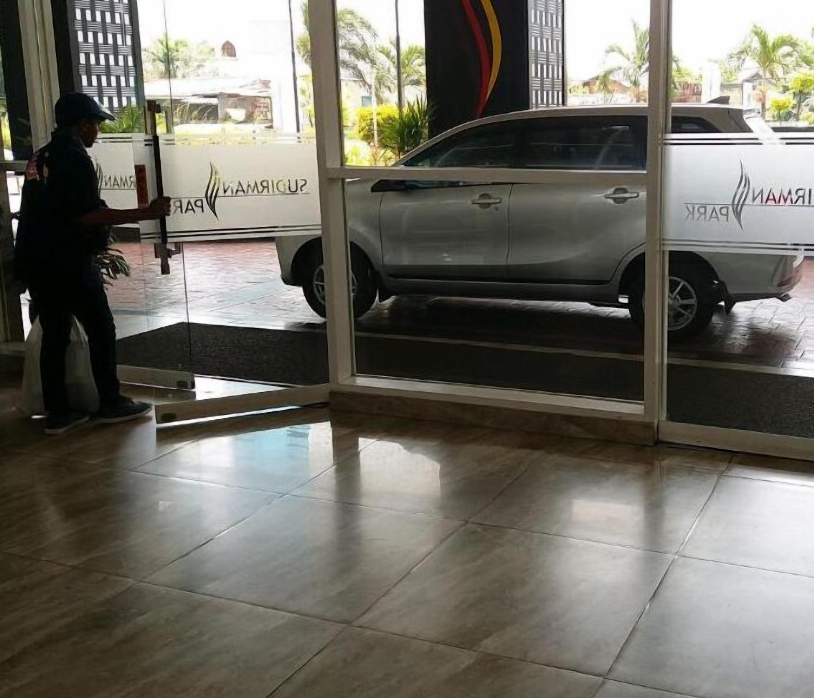 Sudirman Park Apartment by Merry